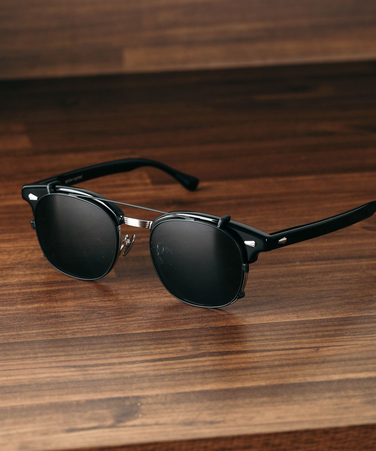 앰버옵티컬(AMBEROPTICAL) 행크 서몬트 하금테 안경 클립온 선글라스