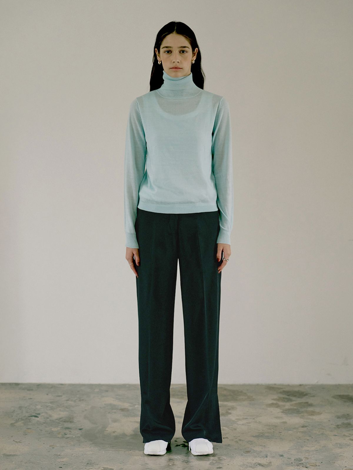로브로브(LOVLOV) SEMI WIDE SLIT PANTS
