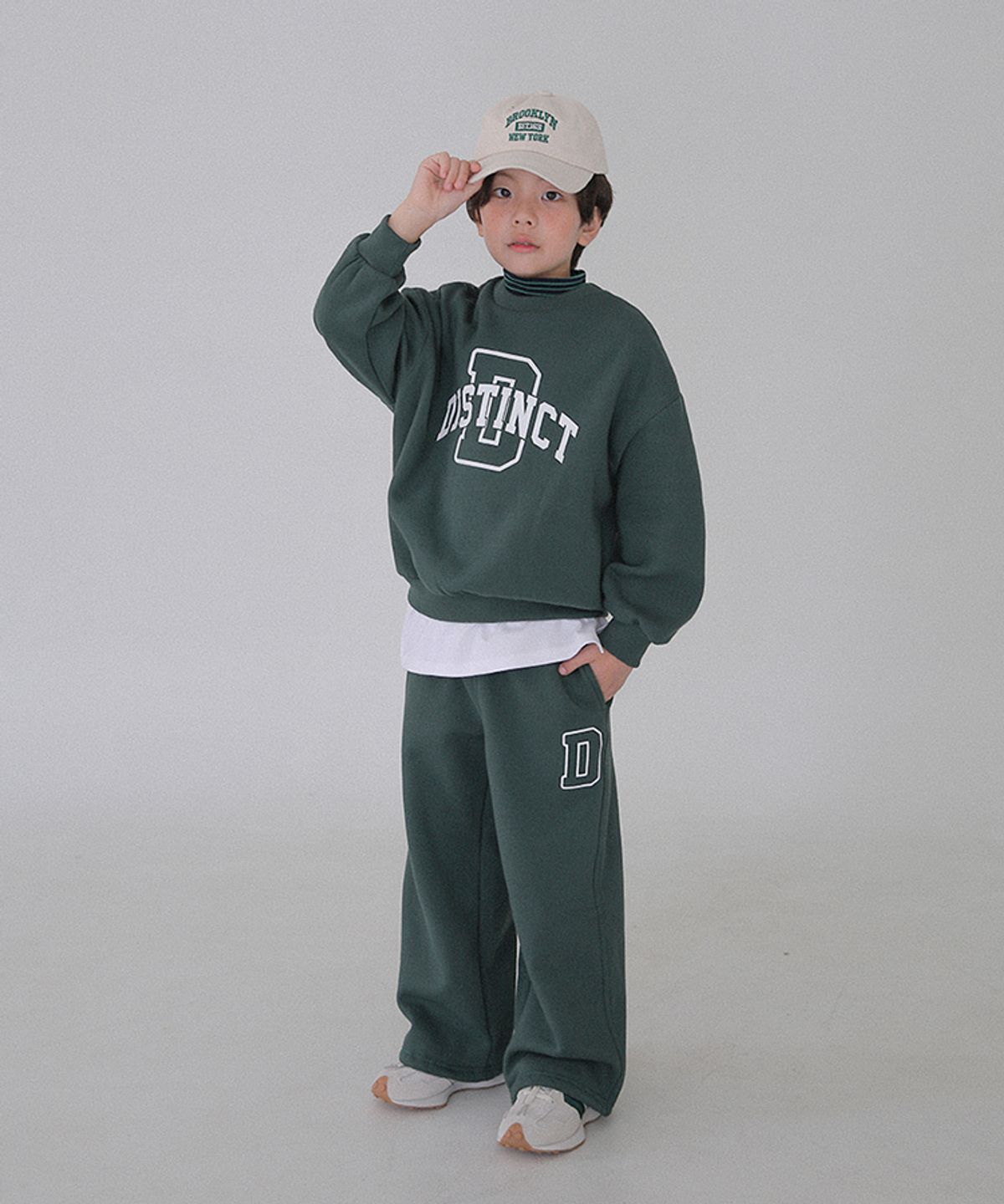 베리클로젯(BERRYCLOSET) 디스팅트 원마일 상하세트