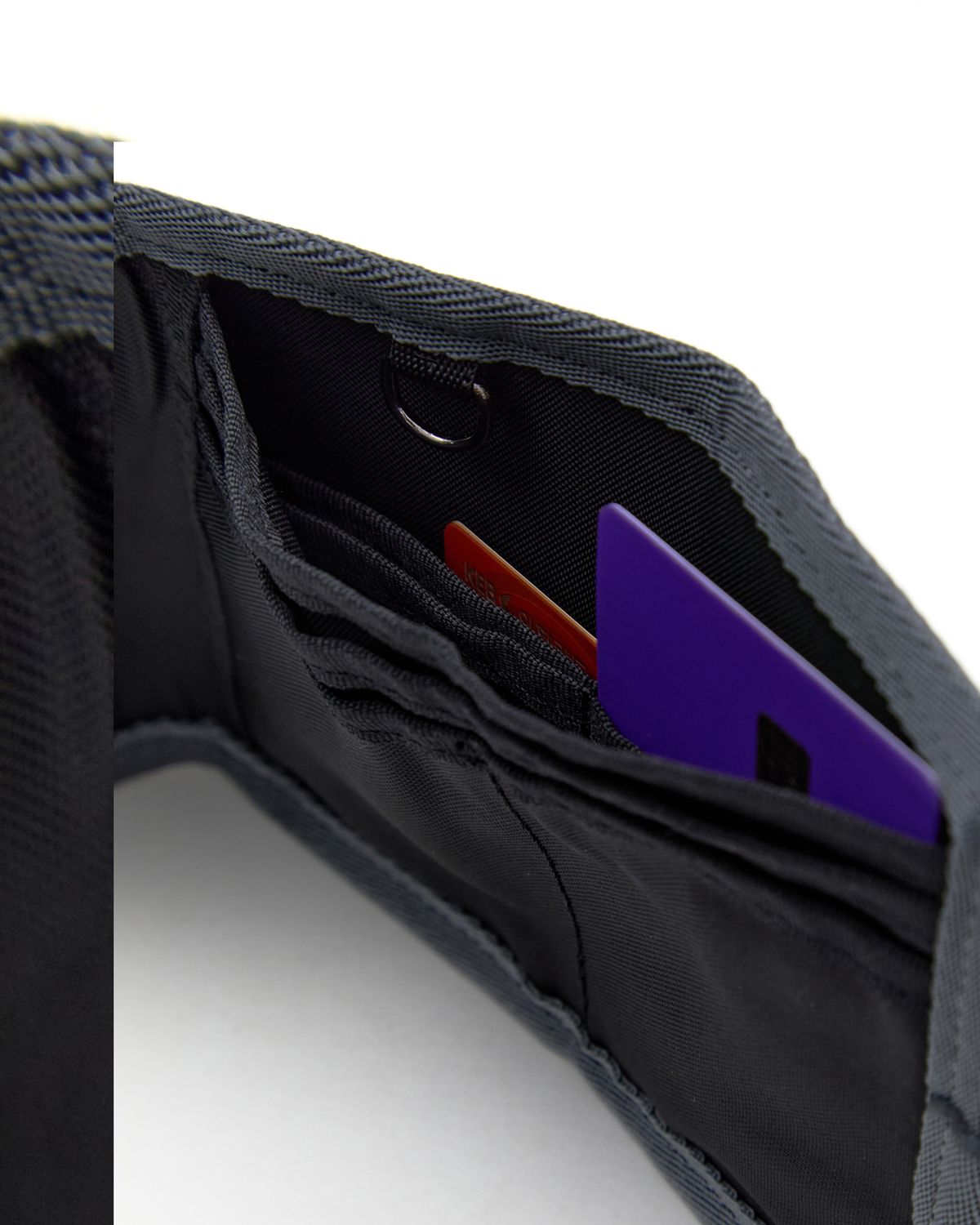 큐클리프(CUECLYP) [PAPARAZZI] Curved Wallet (Gray)