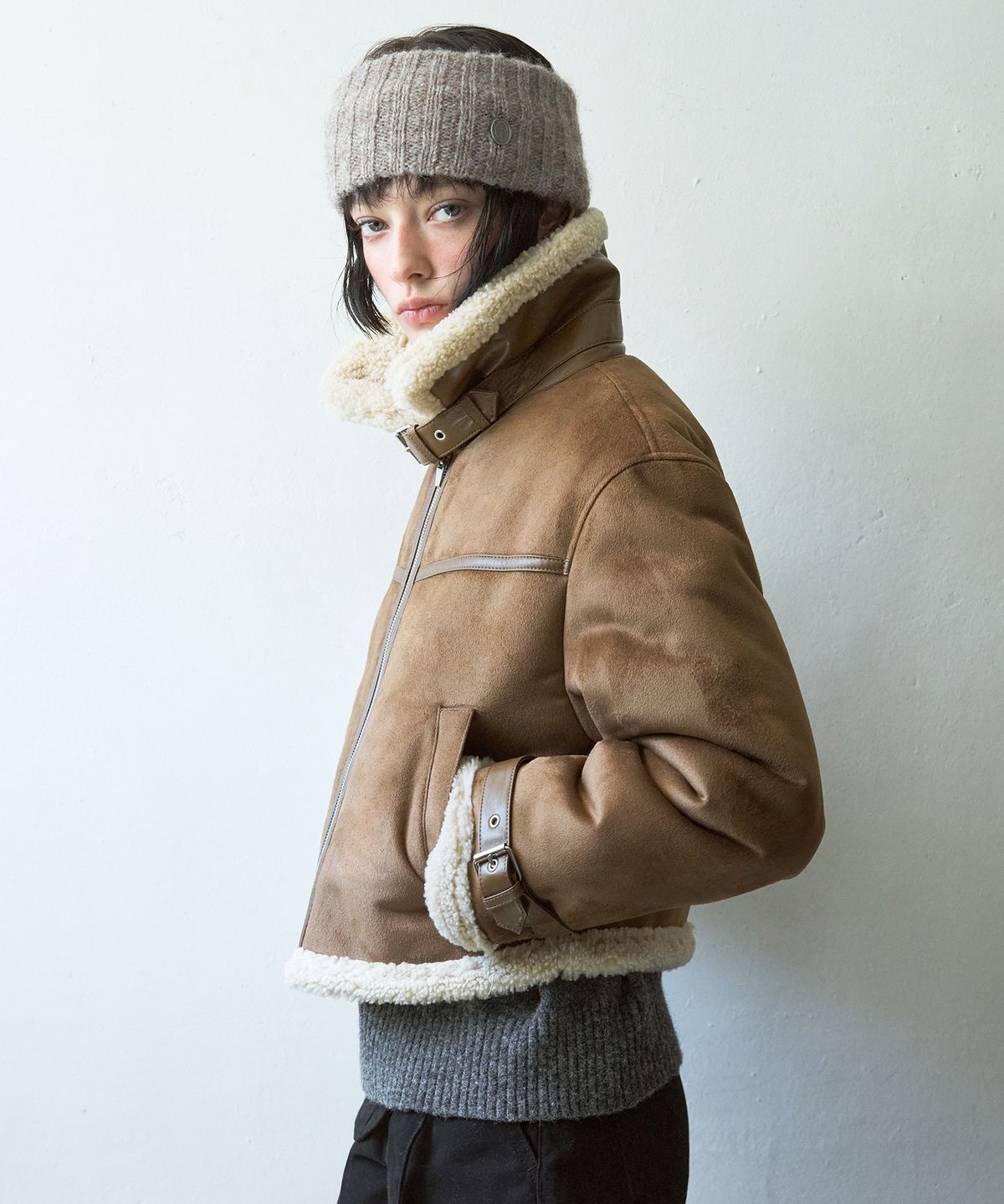 레더리(LEATHERY) 오블리크 스웨이드 무스탕 자켓 [BROWN]