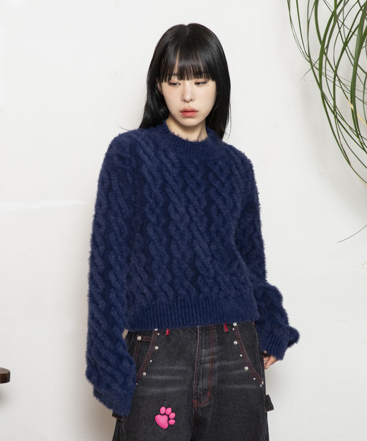 루나키후(RuNaKi'Hu') WXK014 루즈 꽈배기 풀오버 헤어리 니트 (DARK NAVY)
