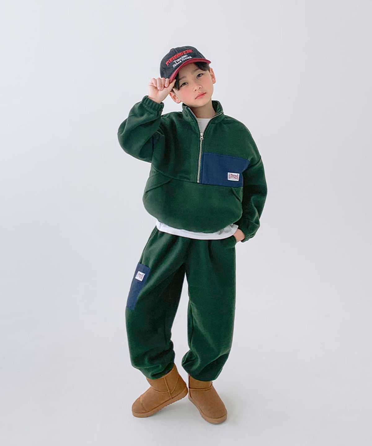 베리클로젯(BERRYCLOSET) 키치 투톤 카고 팬츠