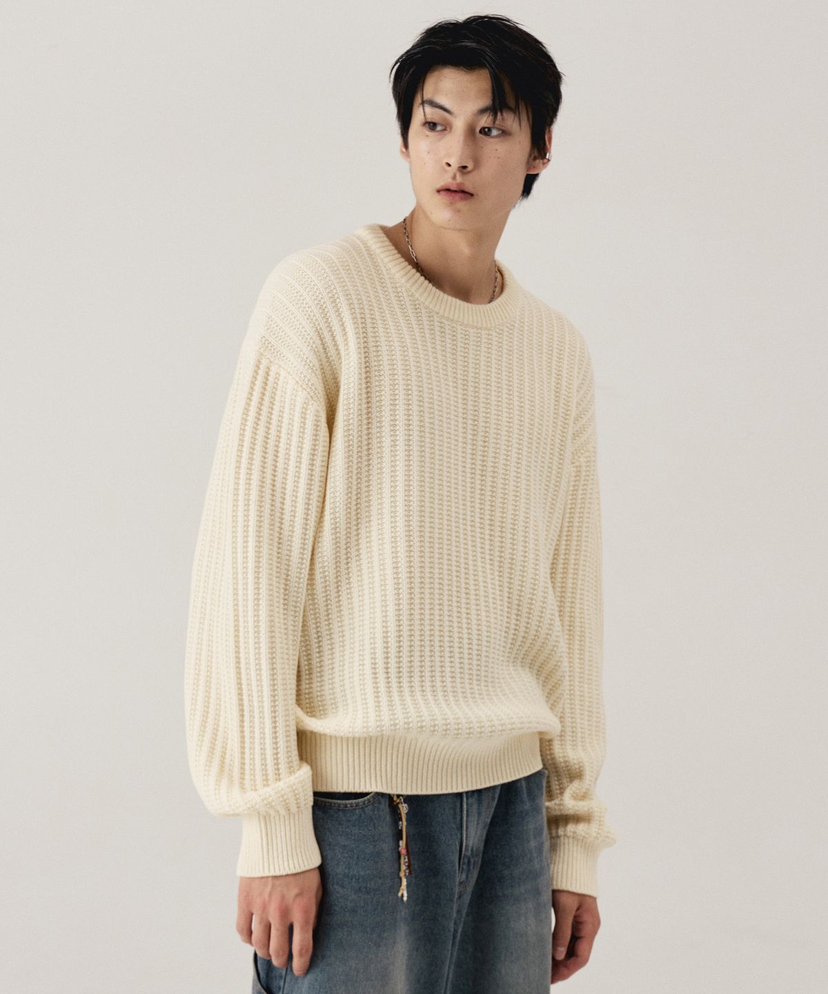 키뮤어(KIIMUIR) 벌키 텍스쳐 크루넥 니트_아이보리