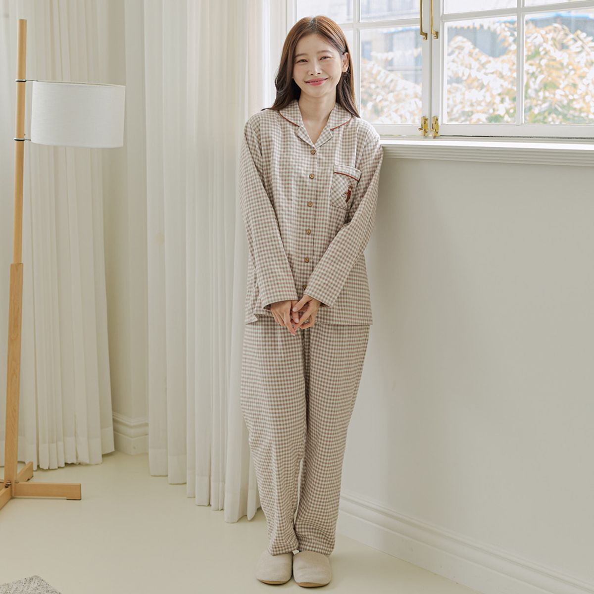찌니야(JJNIYA) 여성용 밀크 약기모 카라 긴팔상하세트