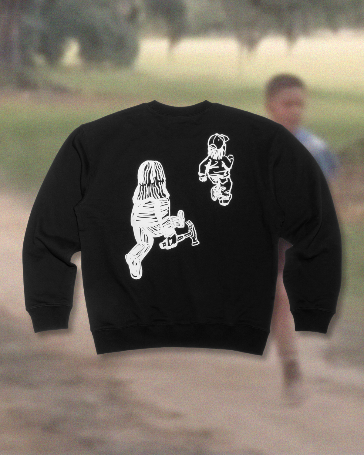 미디엄스(MEDIUMS) Chase Sweatshirt - Black (추격전 맨투맨 -블랙)