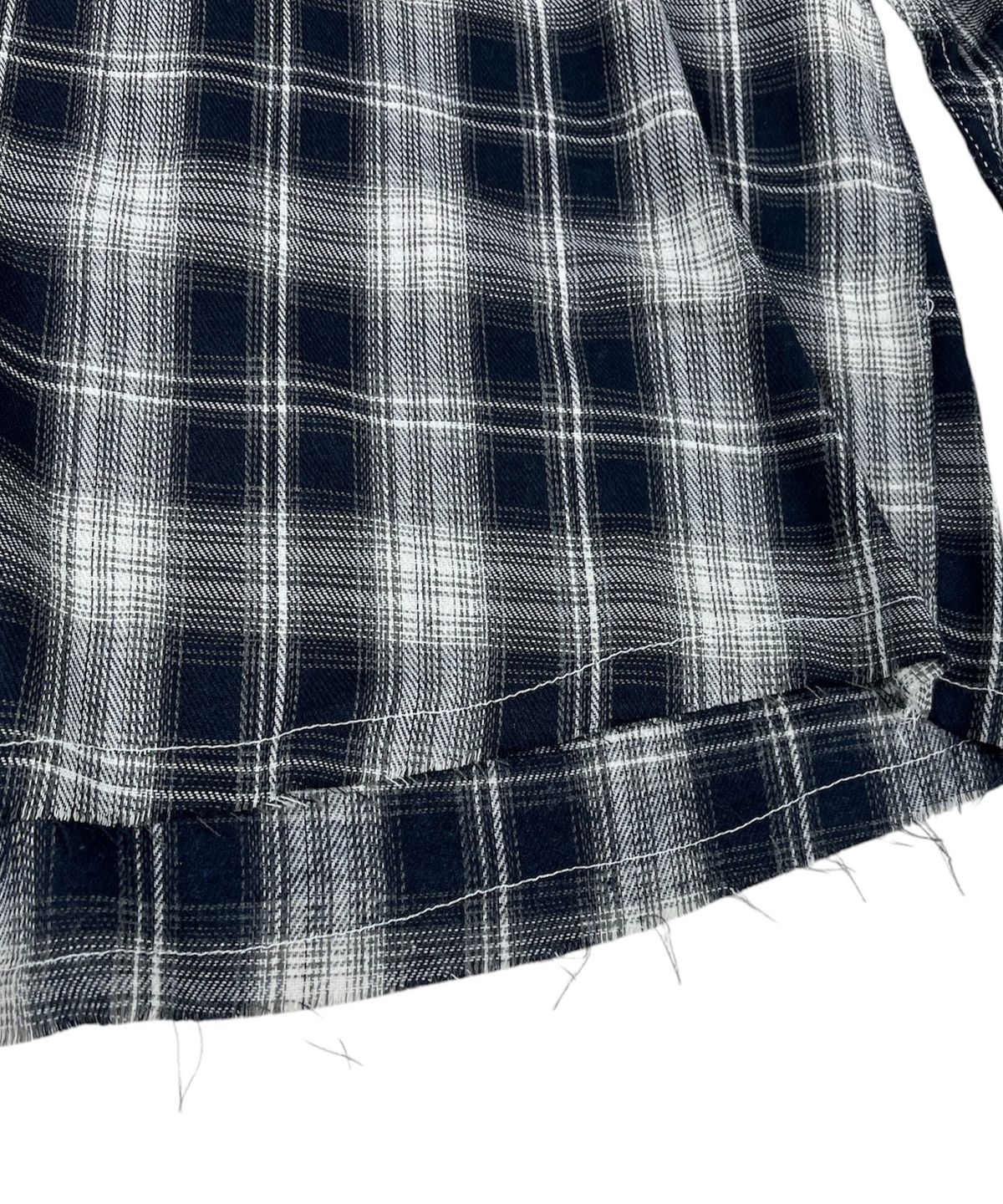 스케이터락(SK8ER ROCK) Cross Cut-Off Tartan Check Hoodie Shirt ((Navy))