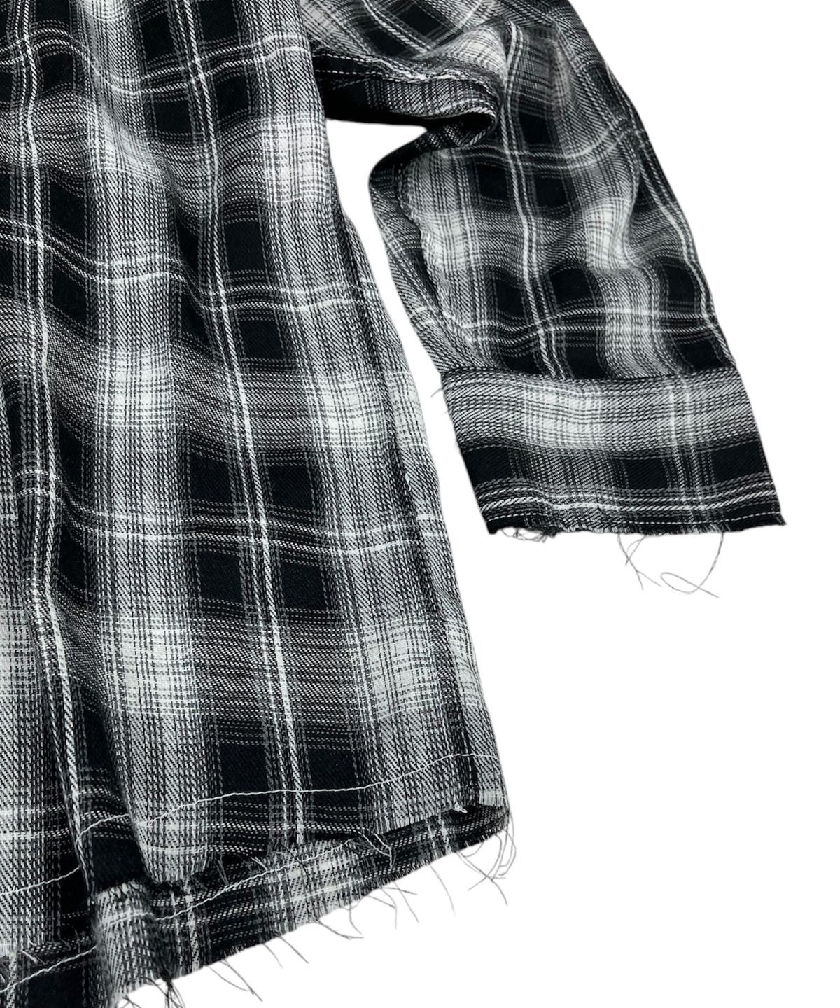 스케이터락(SK8ER ROCK) Cross Cut-Off Tartan Check Hoodie Shirt ((Black))