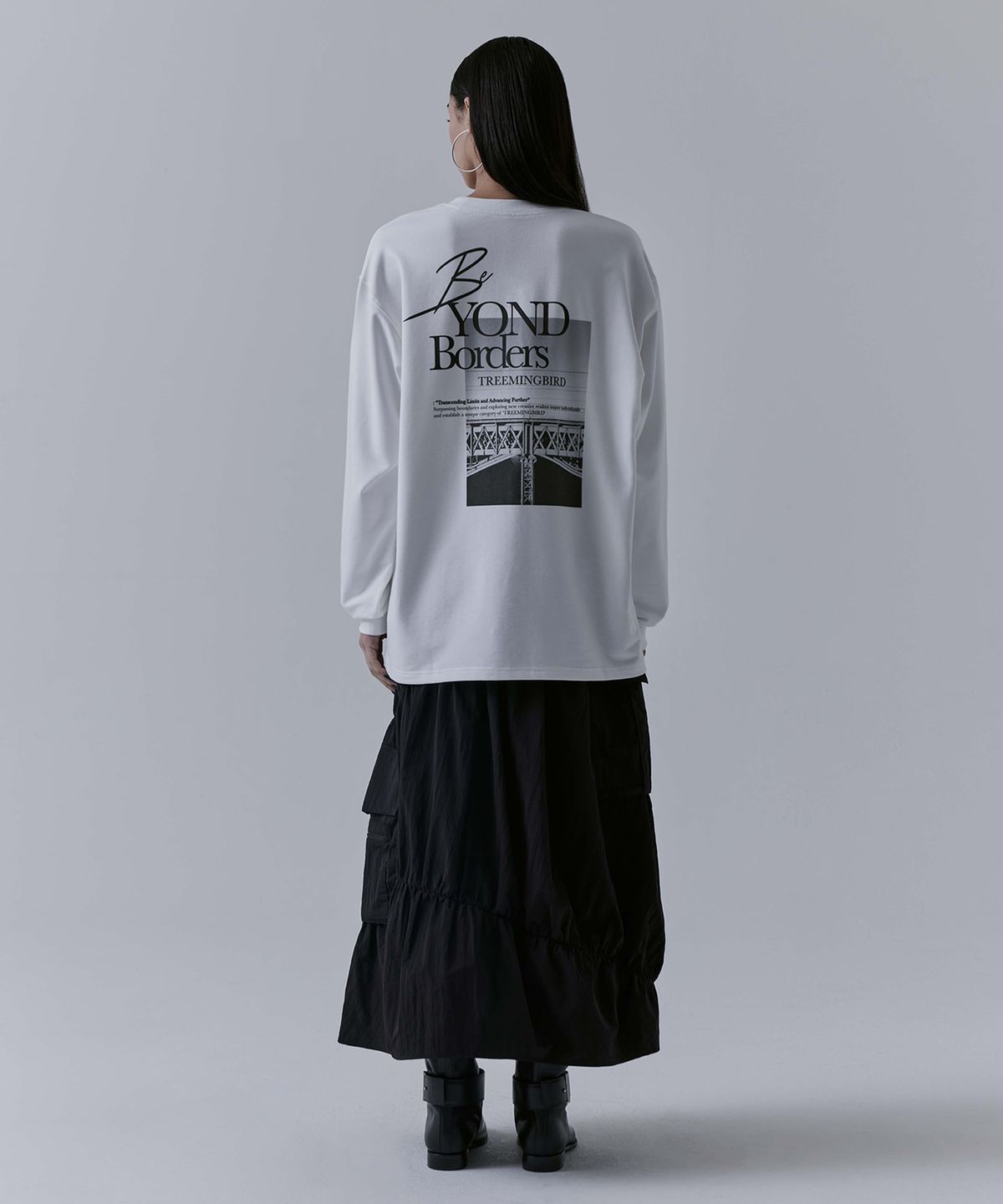트리밍버드(TREEMINGBIRD) Incision Lettering Over-fit Long Sleeves [ White ]