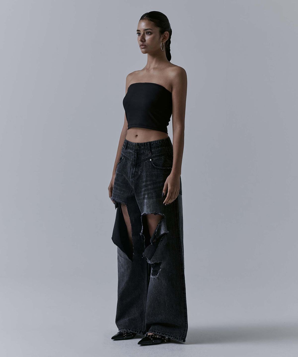 트리밍버드(TREEMINGBIRD) Flip Cut-out Damage Denim Pants [ Black ]