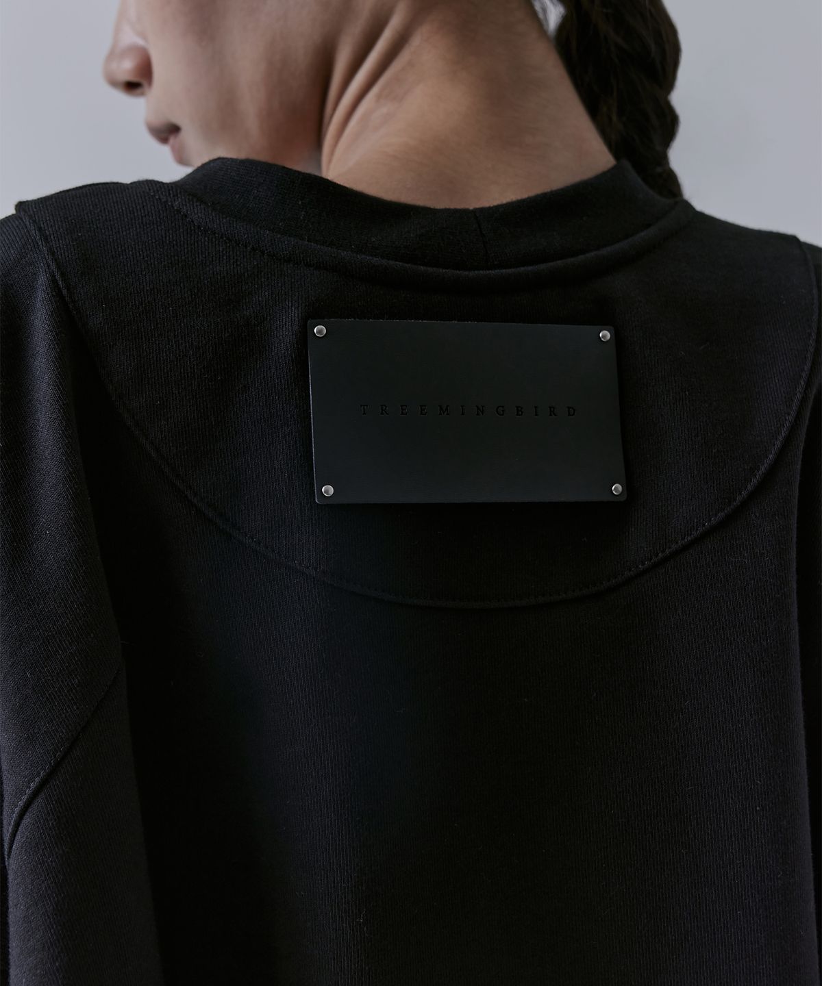 트리밍버드(TREEMINGBIRD) Multi Pocket Over-fit Sweat Shirt [ Black ]