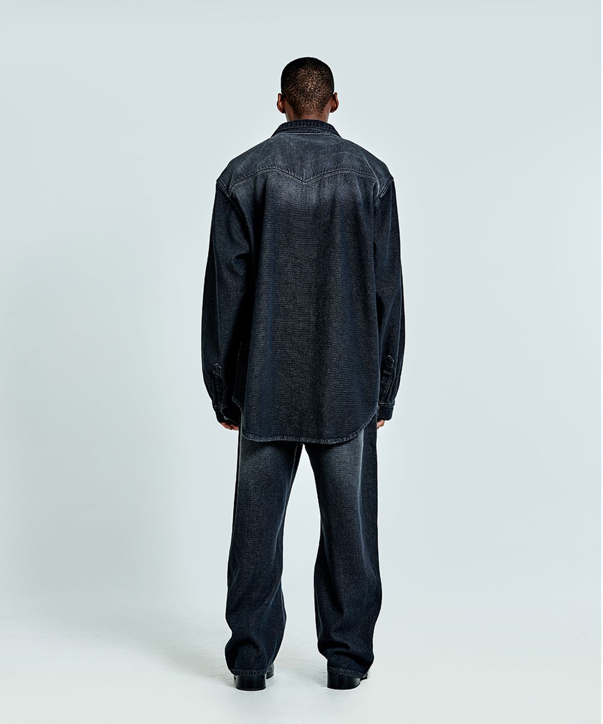 51퍼센트(51PERCENT) Waffle denim shirt - Black