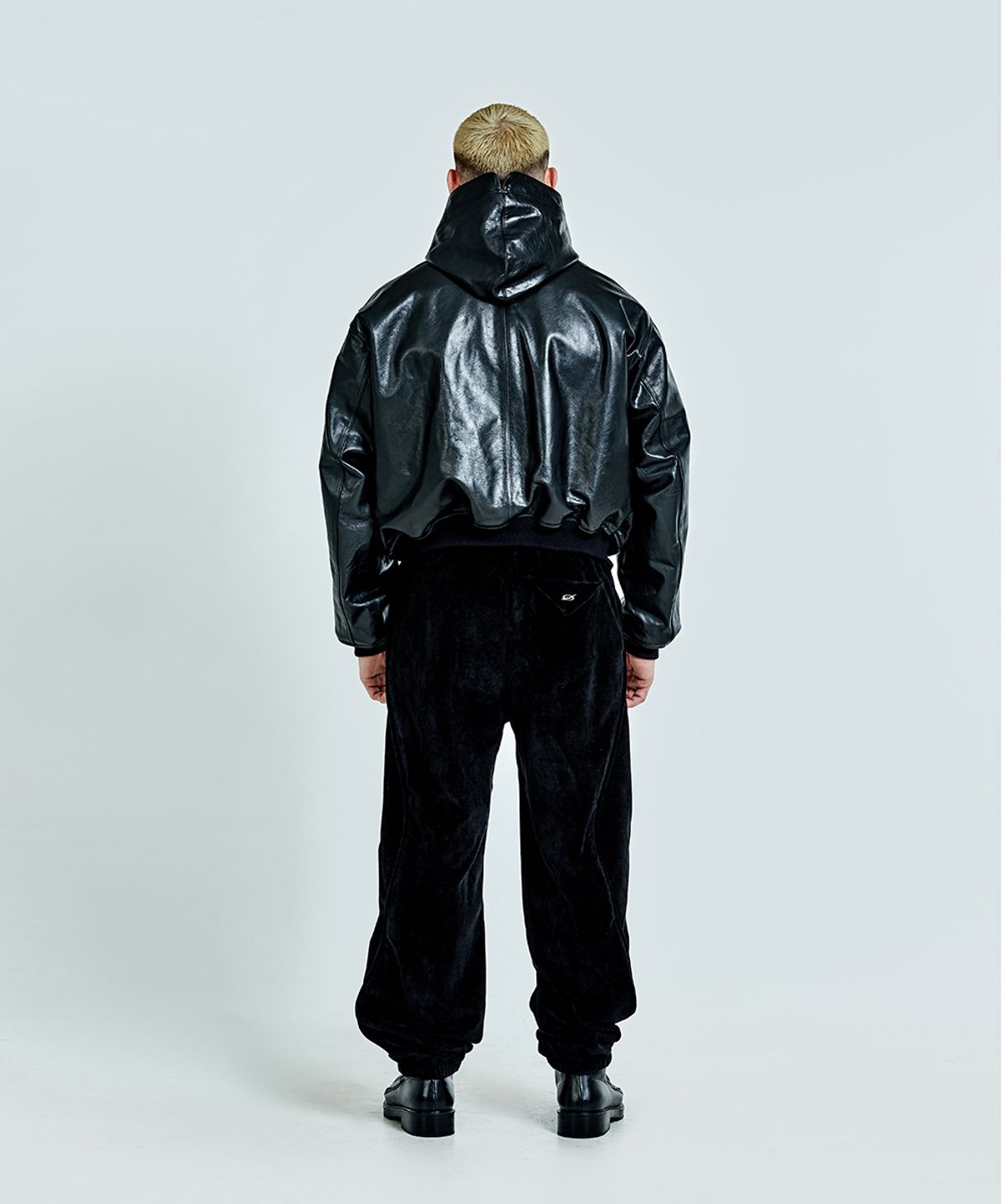 51퍼센트(51PERCENT) Leather Hoodie zip-up - Black