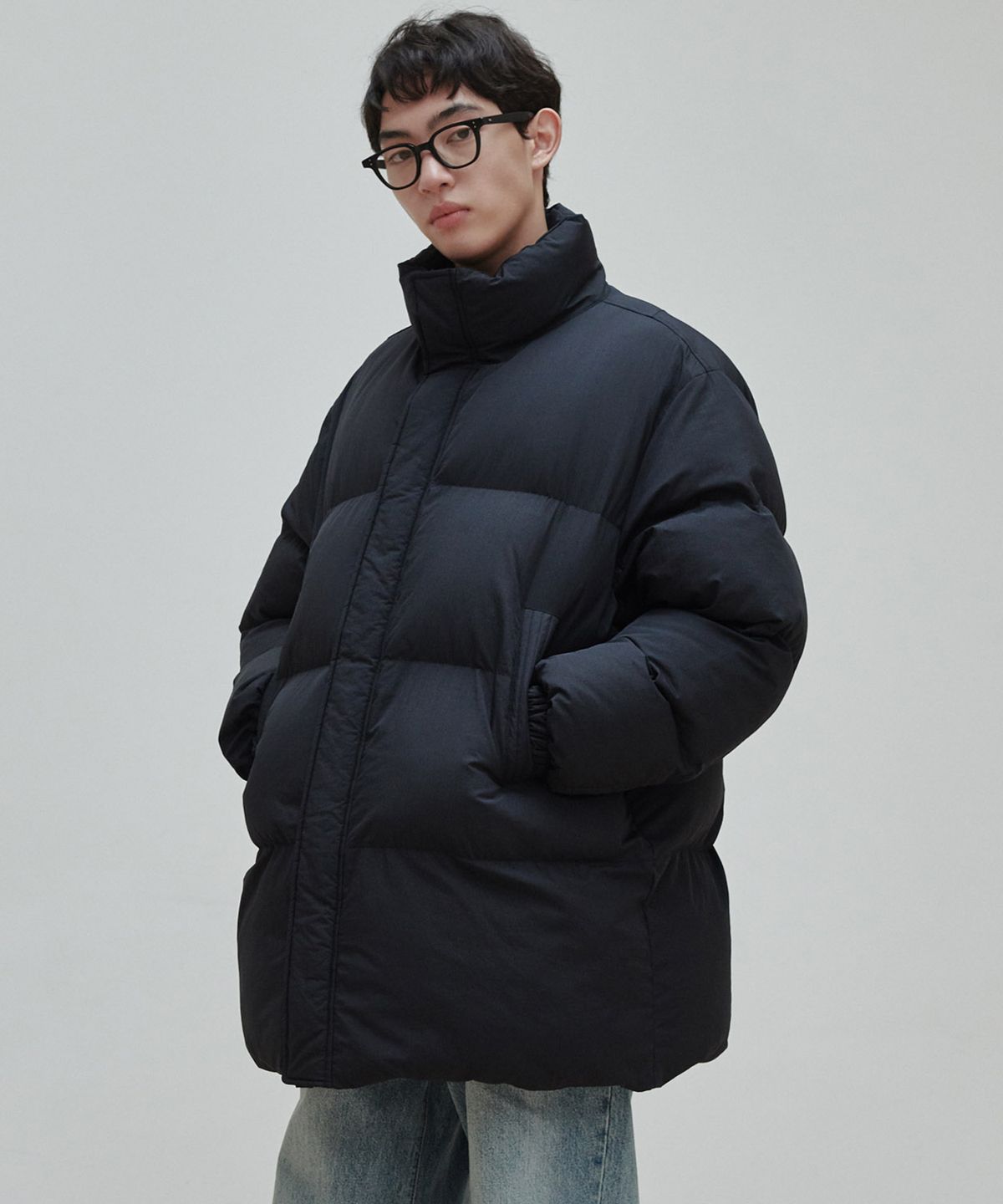 플랙(PLAC) 볼드 미드 랭스 패딩 점퍼 블랙