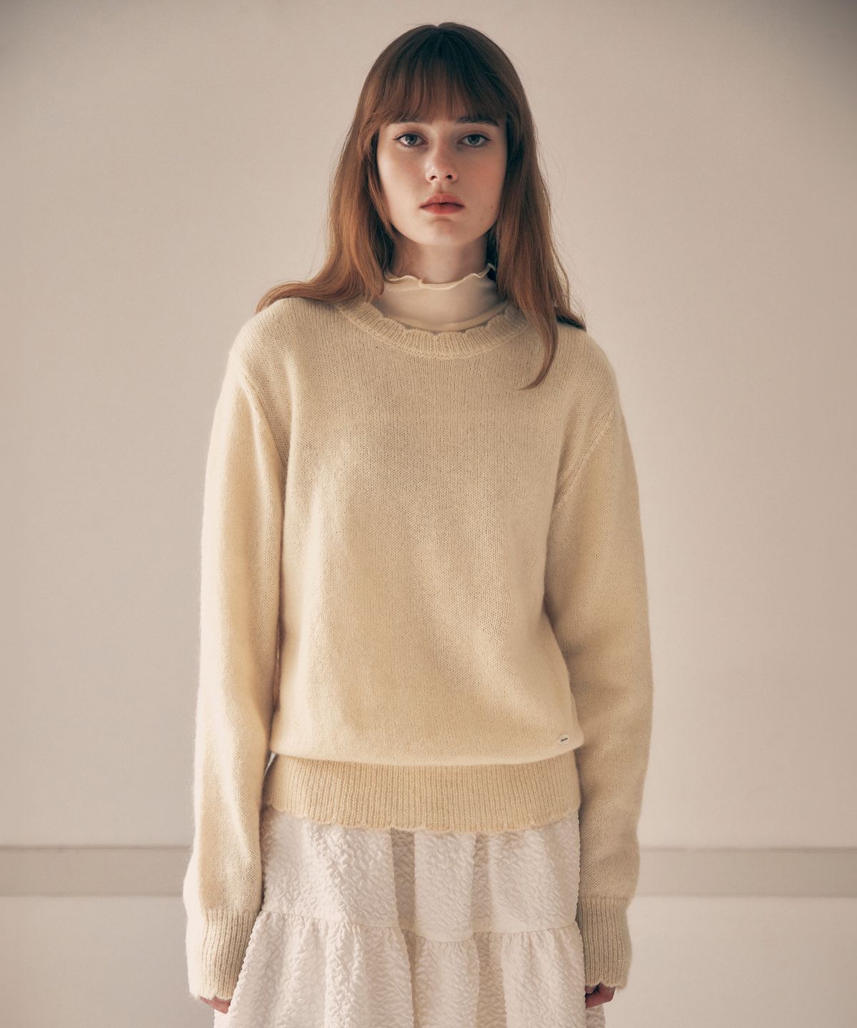 로라로라(ROLAROLA) MOHAIR WOOL BLENDED KNIT BUTTER