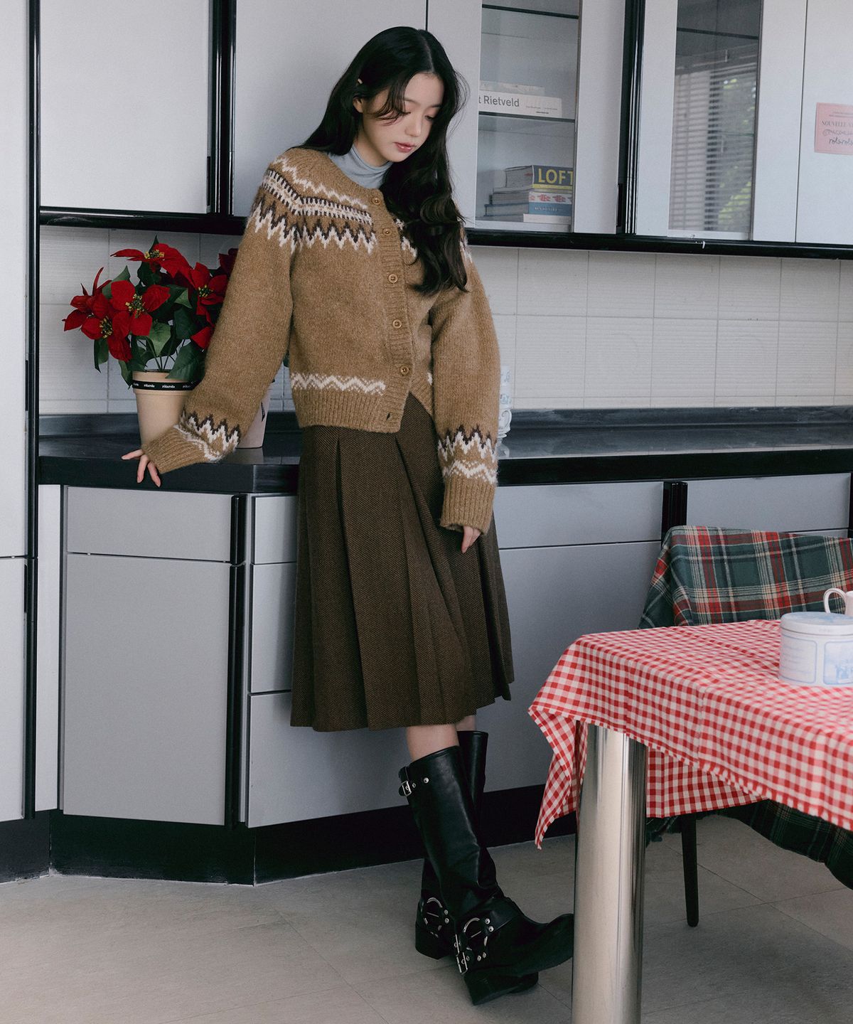 로라로라(ROLAROLA) WOOL BLENDED PLEATS SKIRT BROWN
