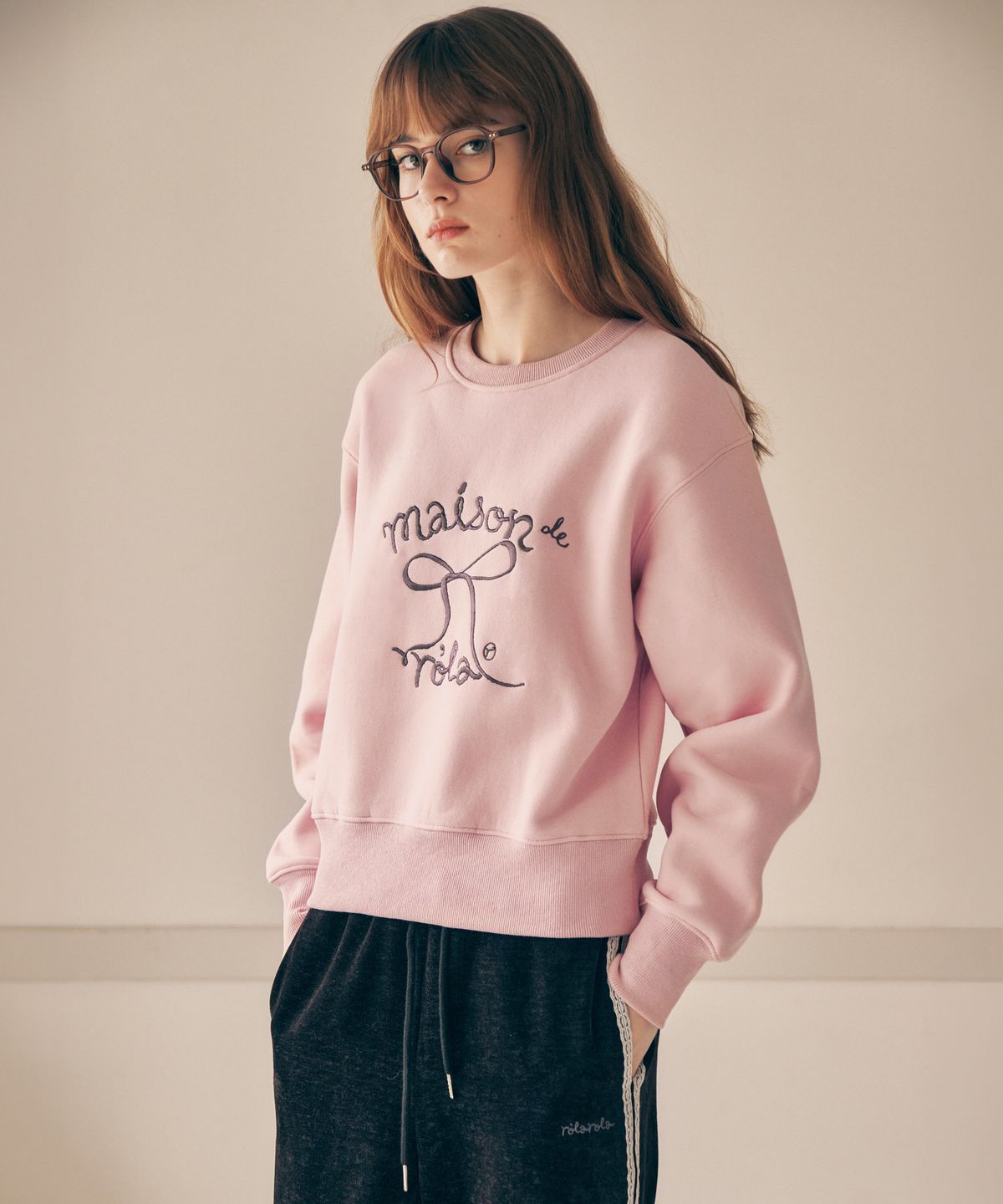 로라로라(ROLAROLA) RIBBON FLEECE SWEATSHIRT PINK