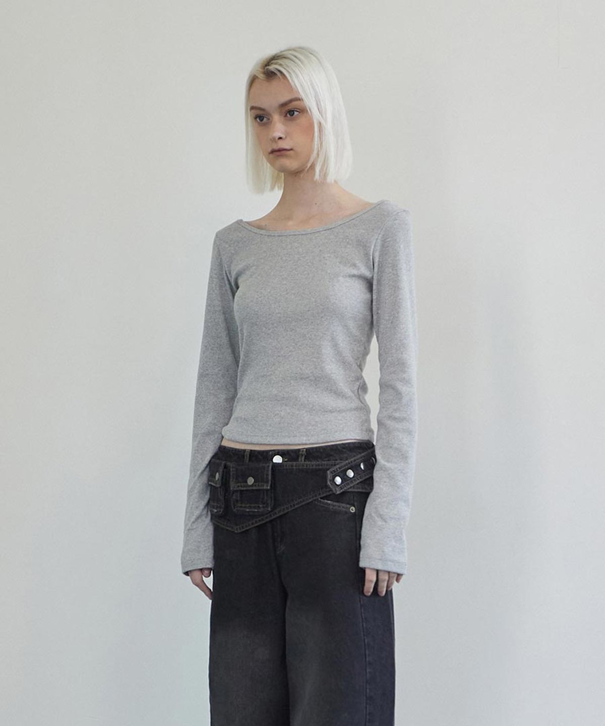 렌세(RENSE) Back Point Boat Neck Sleeve Melange Gray
