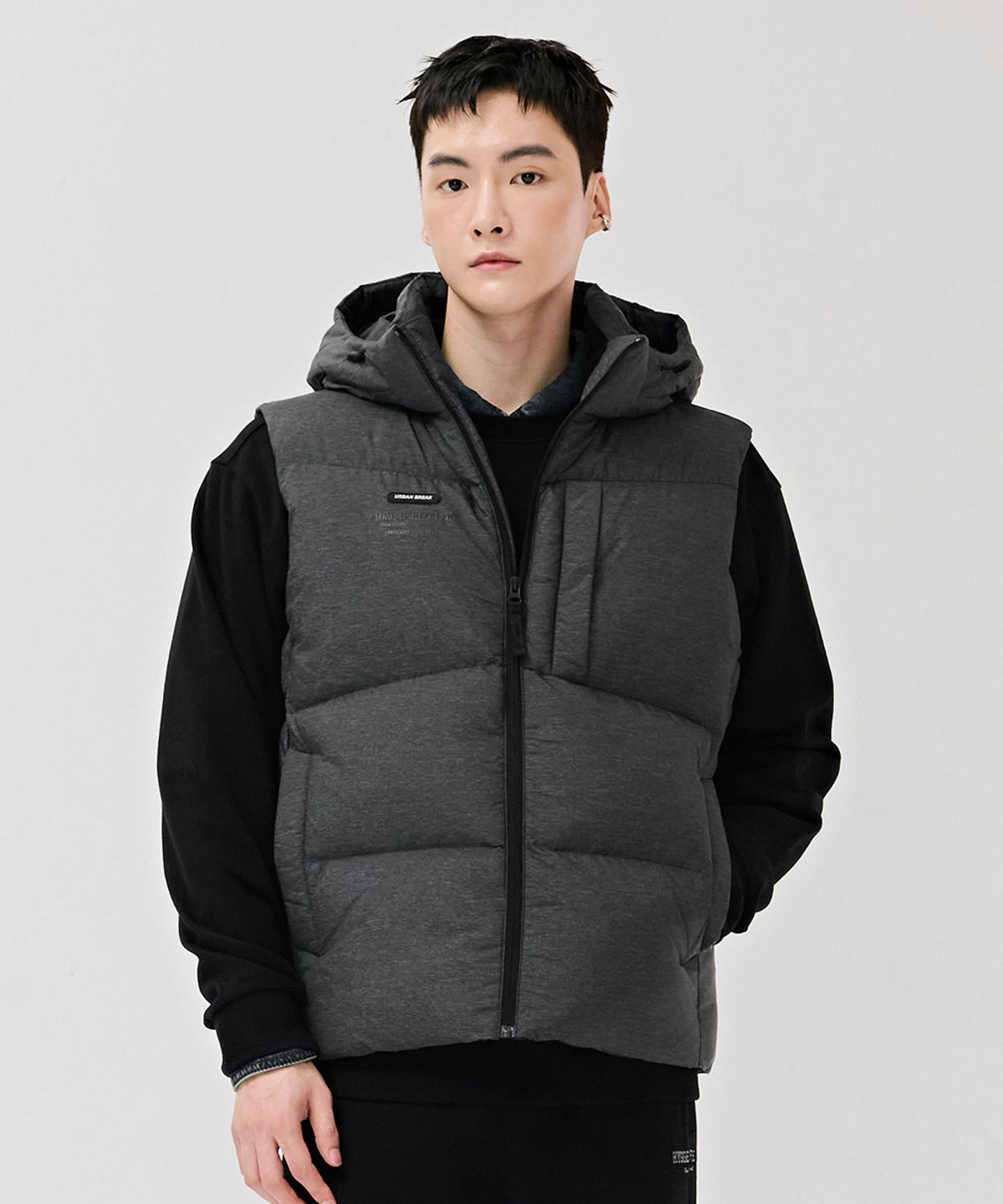 체이스컬트(CHASECULT) 공용 에어 볼륨 후드 베스트-차콜