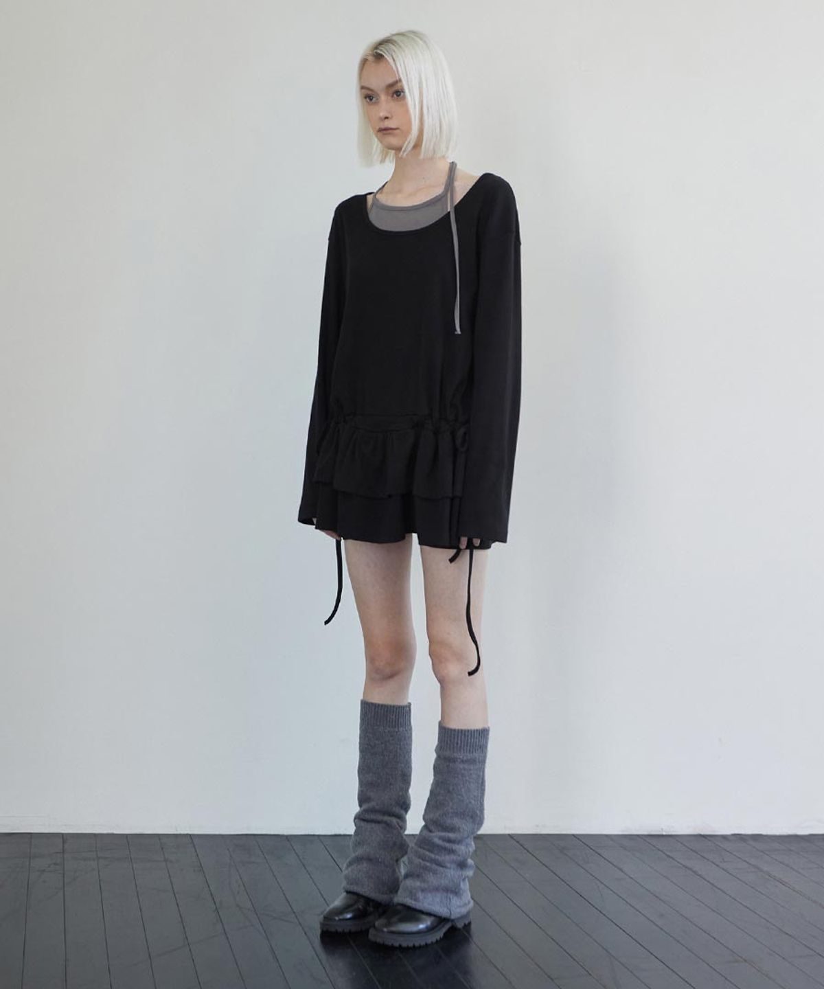 렌세(RENSE) Frill Layered Long Sleeve Black