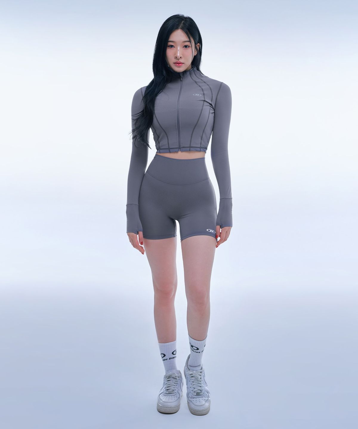 본투윈(BORN TO WIN) W SYMBOL B PIPING 3.5 BIKER SHORTS [CHARCOAL]
