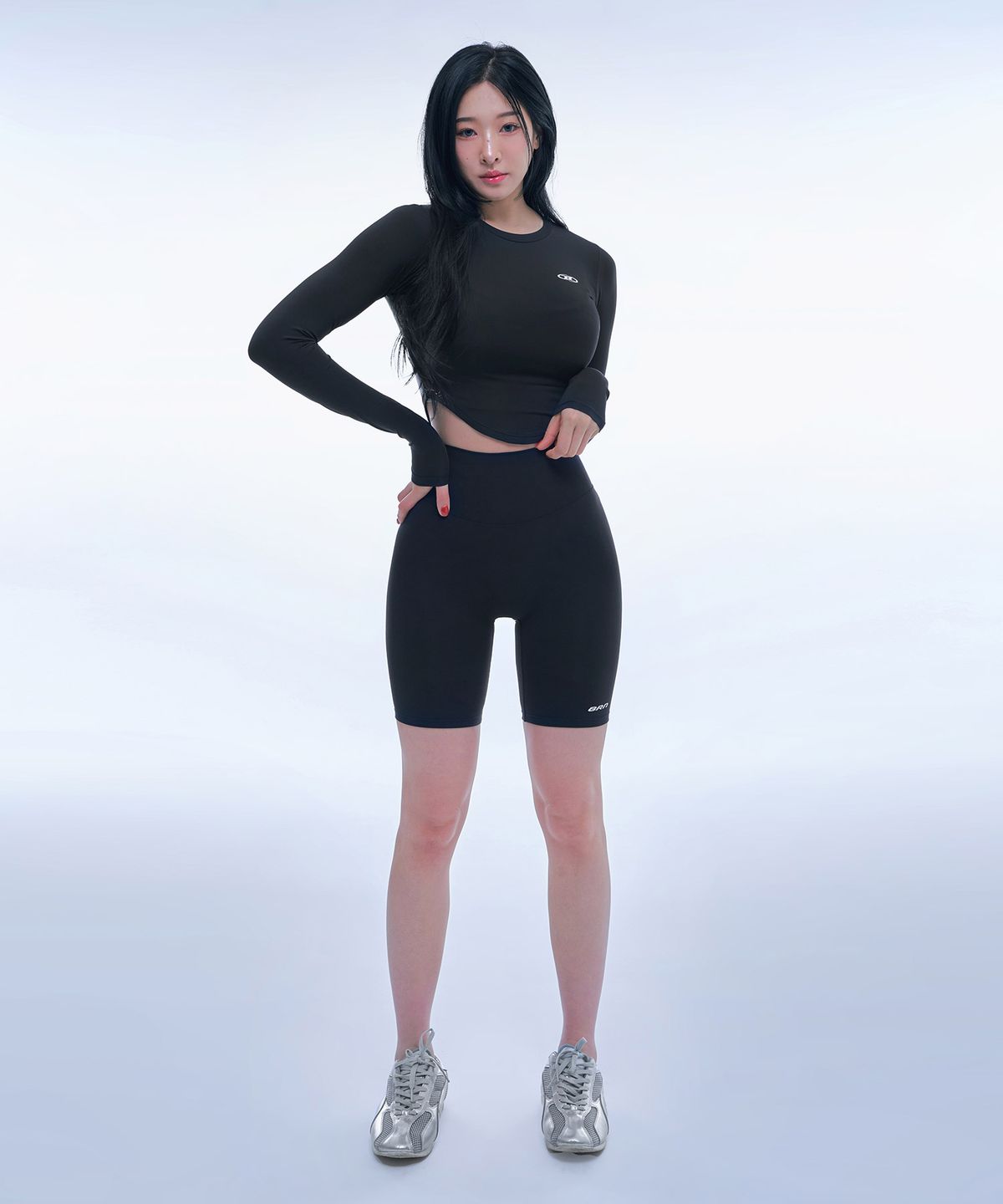 본투윈(BORN TO WIN) X STRAP 4.0 BIKER SHORTS [BLACK]