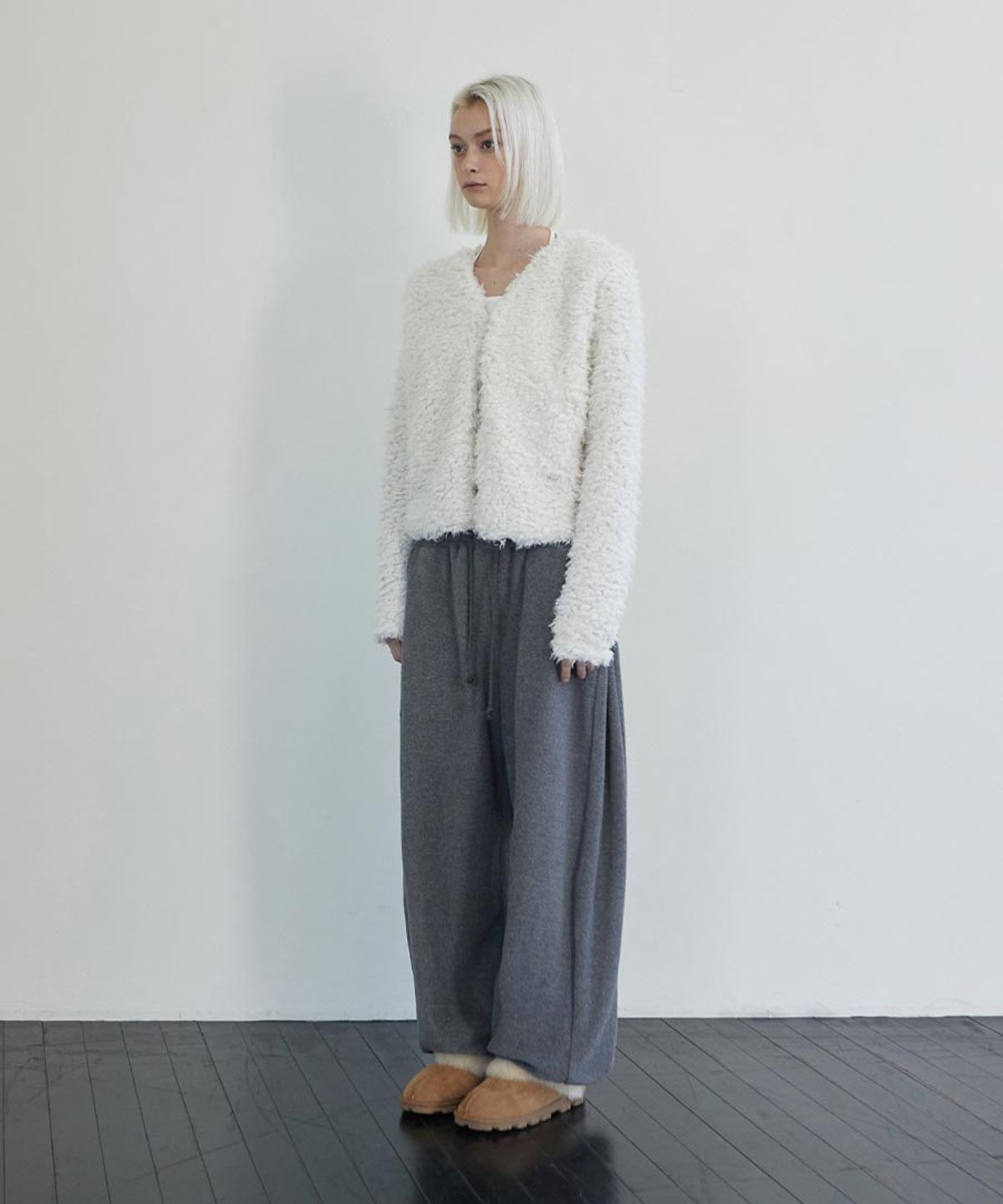 렌세(RENSE) Melange Fleece Pintuck Pants Charcoal