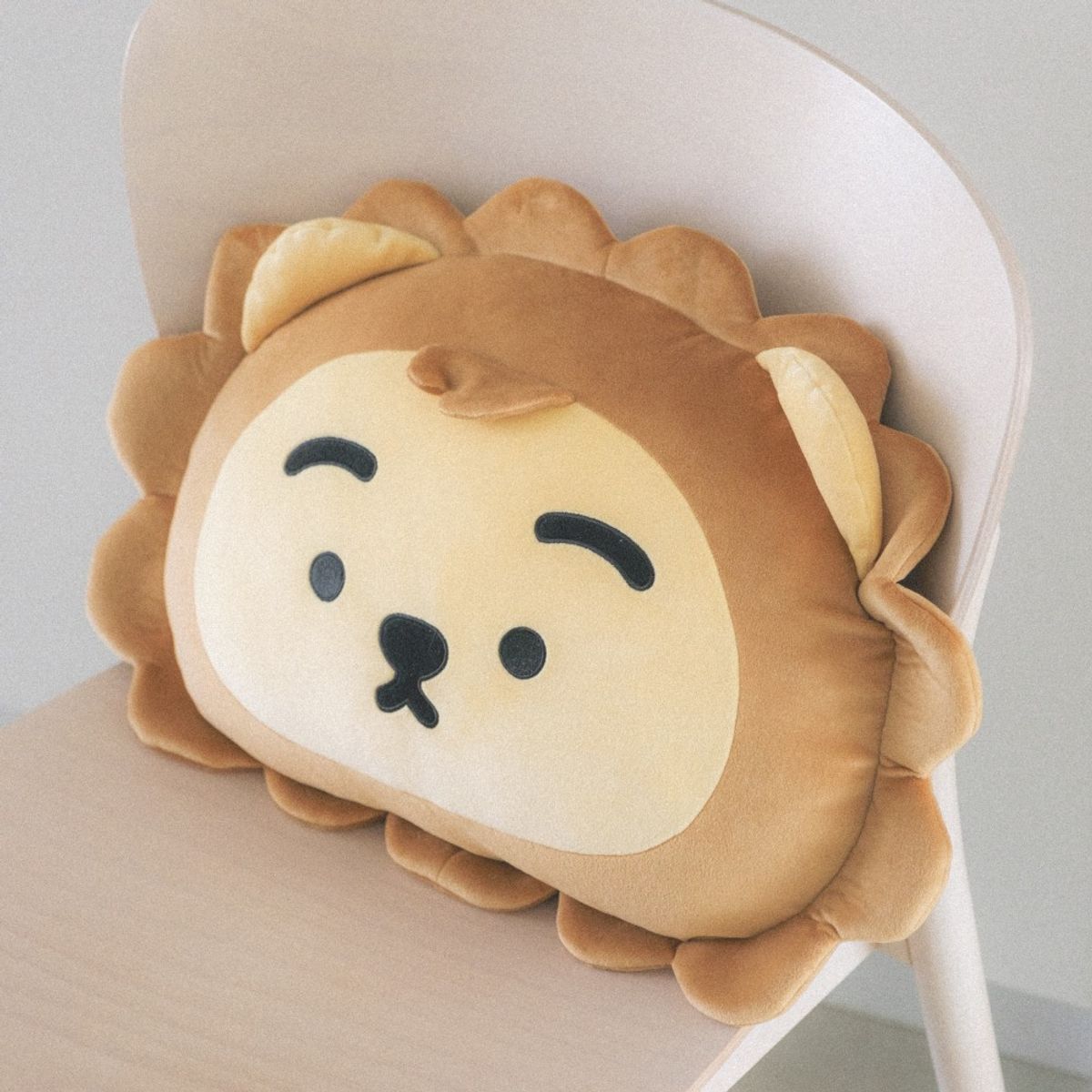 무직타이거(MUZIKTIGER) 사자 페이스 모찌 쿠션