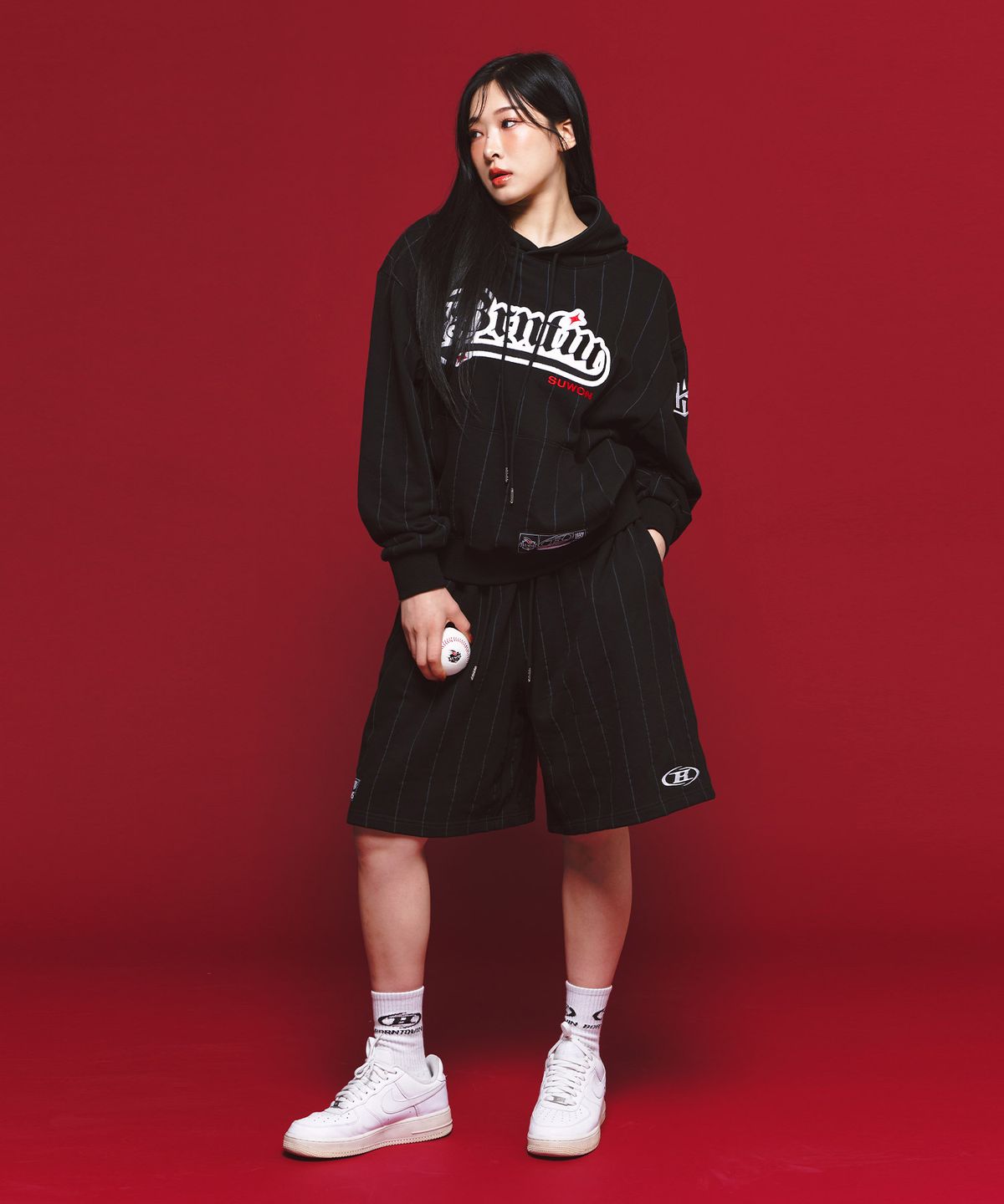 본투윈(BORN TO WIN) BORNTOWIN X KT WIZ HALF PANTS [BLACK]
