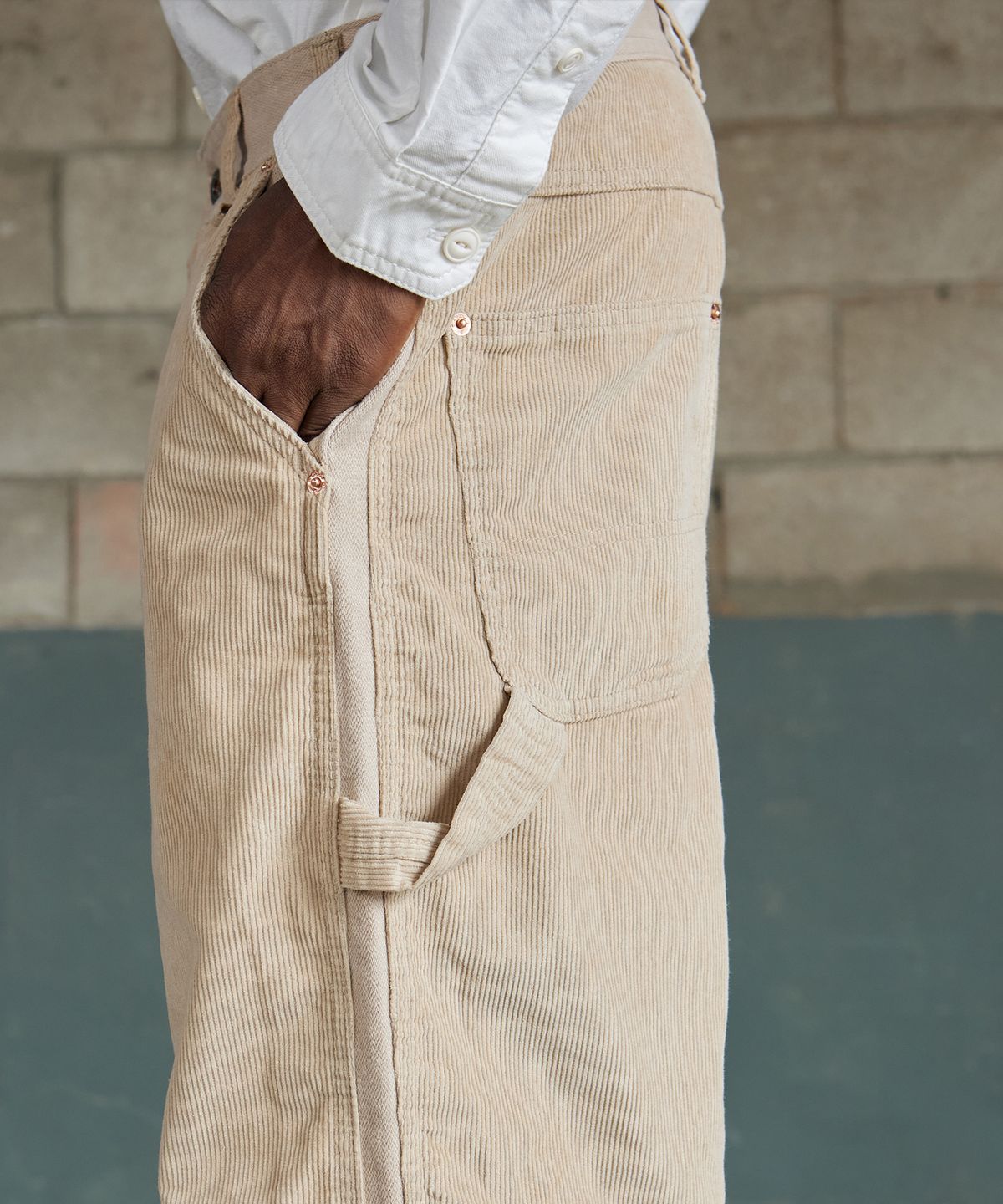 맥우드건(MAGOODGAN) 파번 4408 카펜터 코듀로이 배색 베이지 코튼팬츠