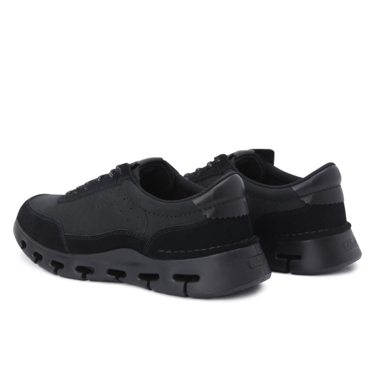 클락스(CLARKS) 남성 경량 스포츠 하이브리드 스니커즈 CLAOXC2107MK1