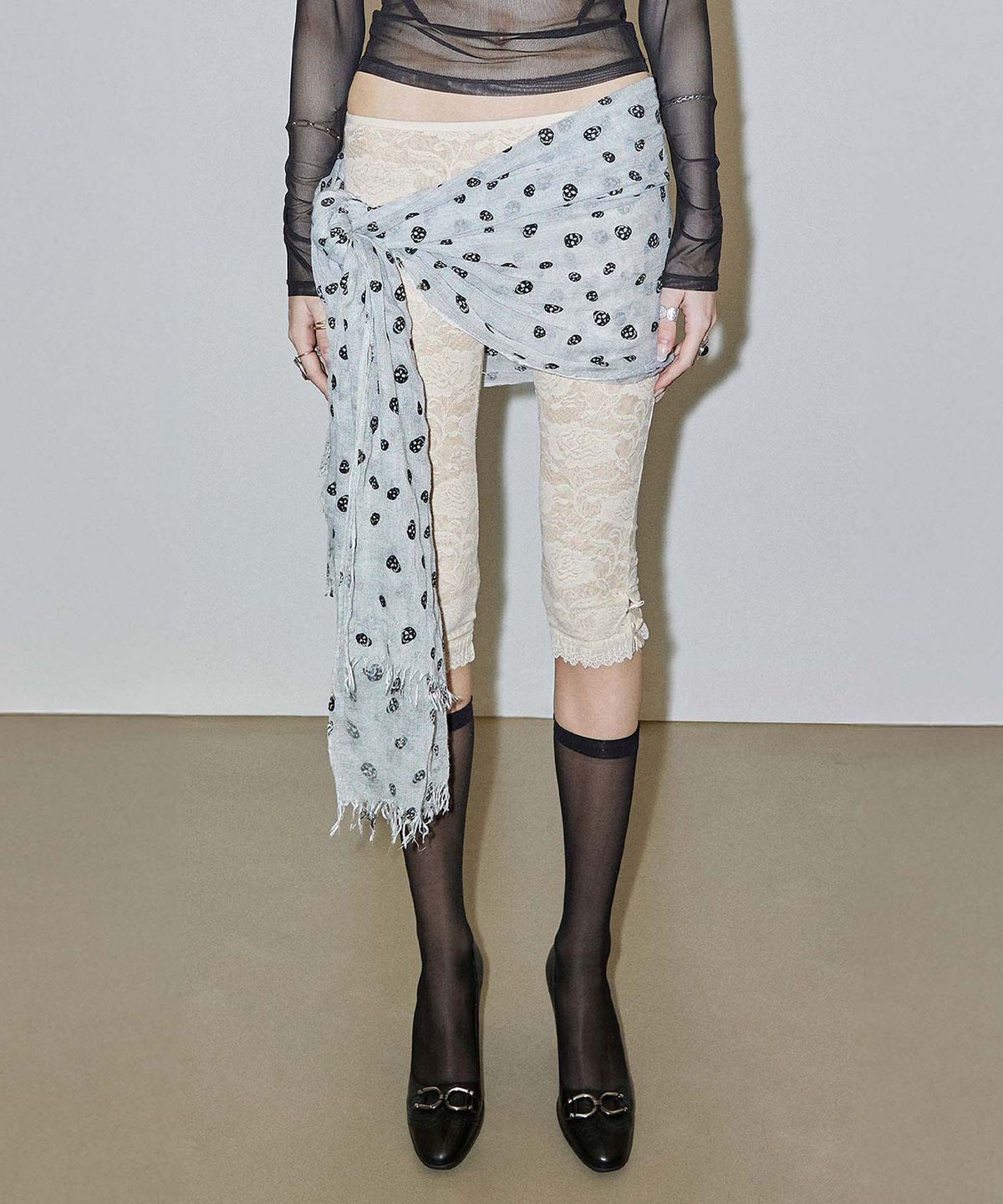 스컬프터(SCULPTOR) 90s Lace Leggings Skin