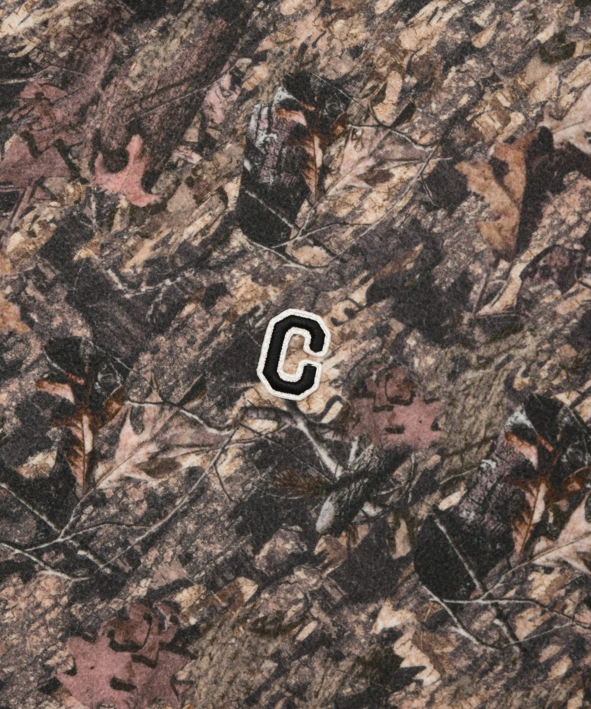 커버낫(COVERNAT) C 로고 플리스 오버핏 후디 아노락 카모