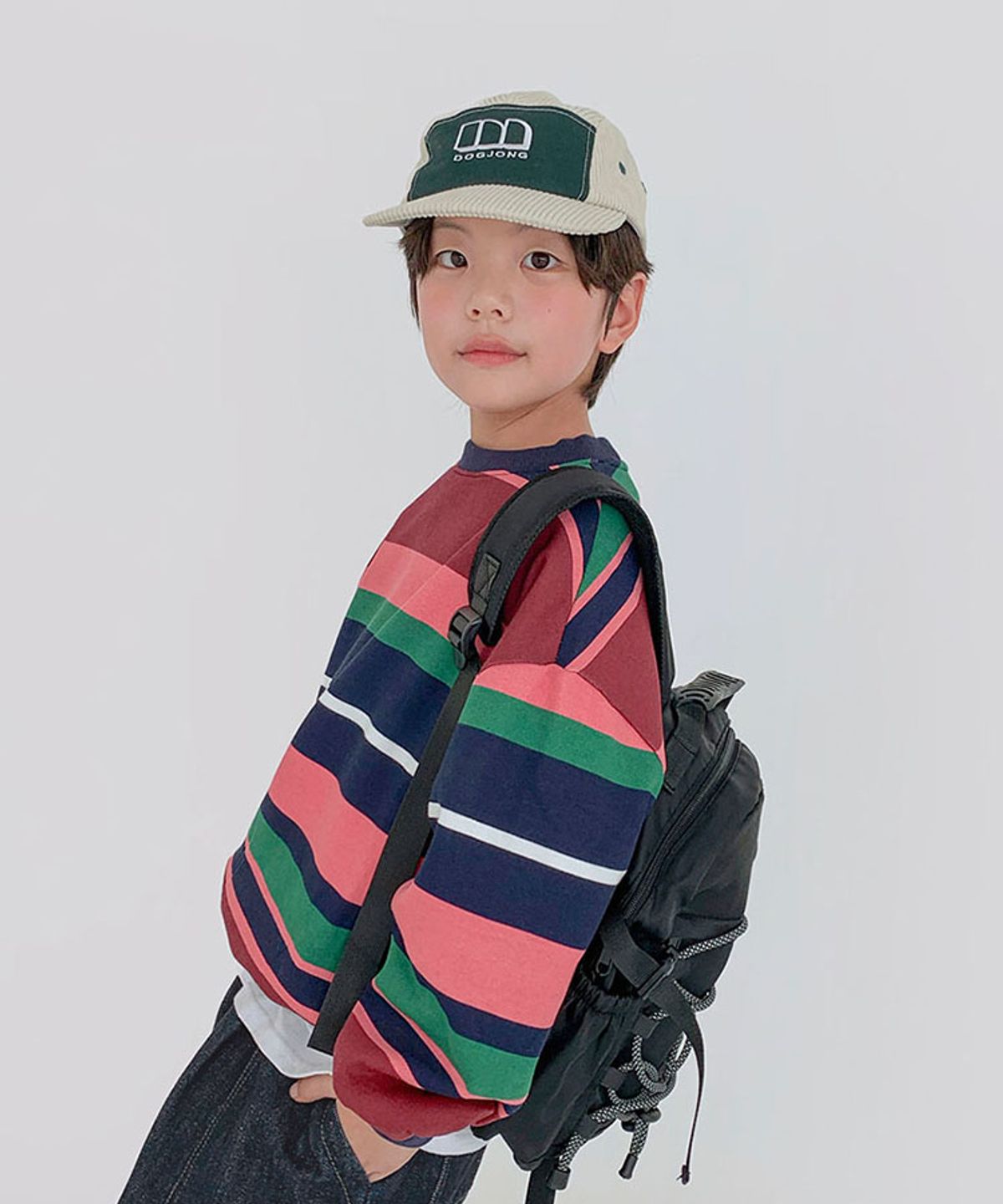 베리클로젯(BERRYCLOSET) 롤리팝 맨투맨