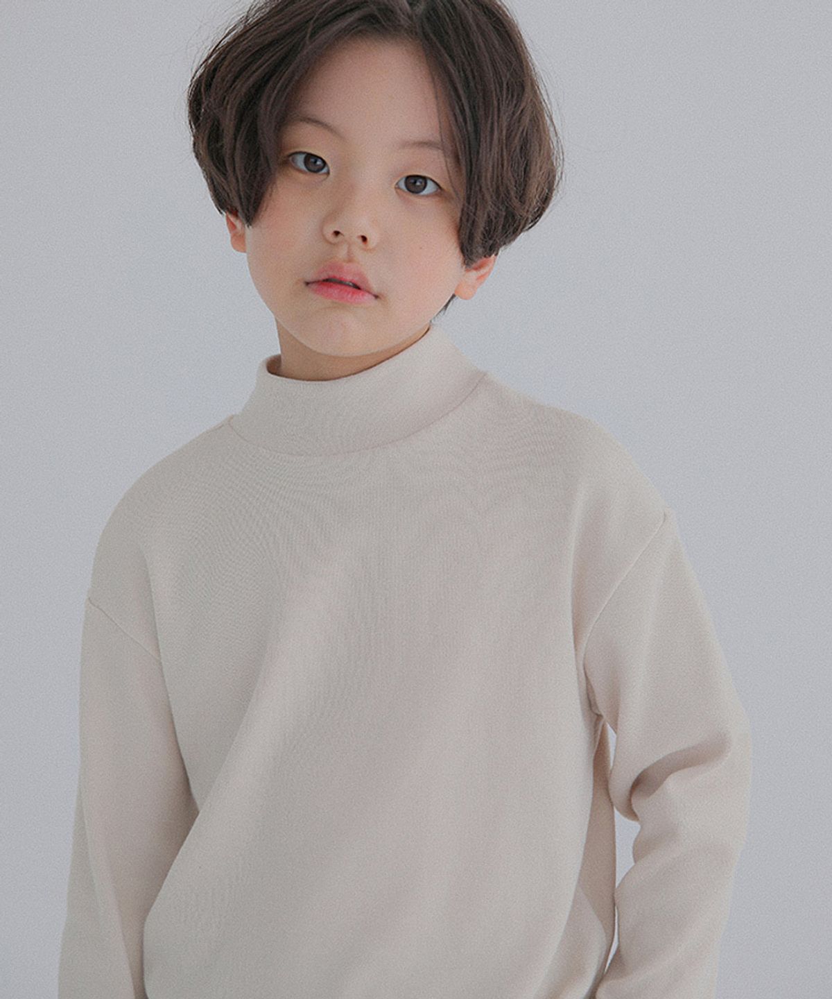 베리클로젯(BERRYCLOSET) 촉촉 코튼 폴라 티셔츠