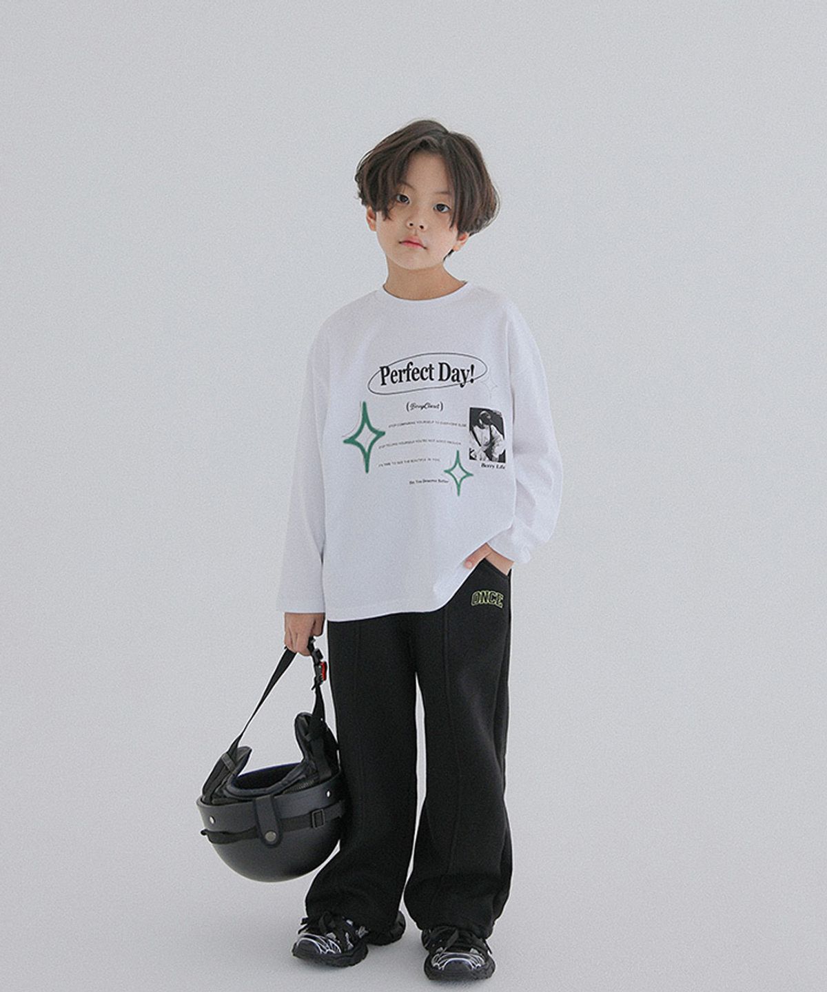 베리클로젯(BERRYCLOSET) 퍼펙트 데이 티셔츠