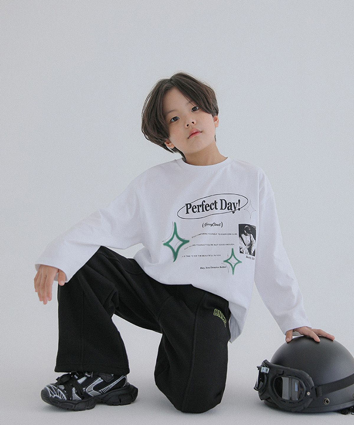 베리클로젯(BERRYCLOSET) 퍼펙트 데이 티셔츠