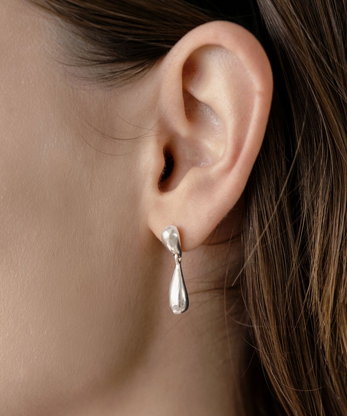하스(HAS) HDM022 Tear drop earrings (2colors)