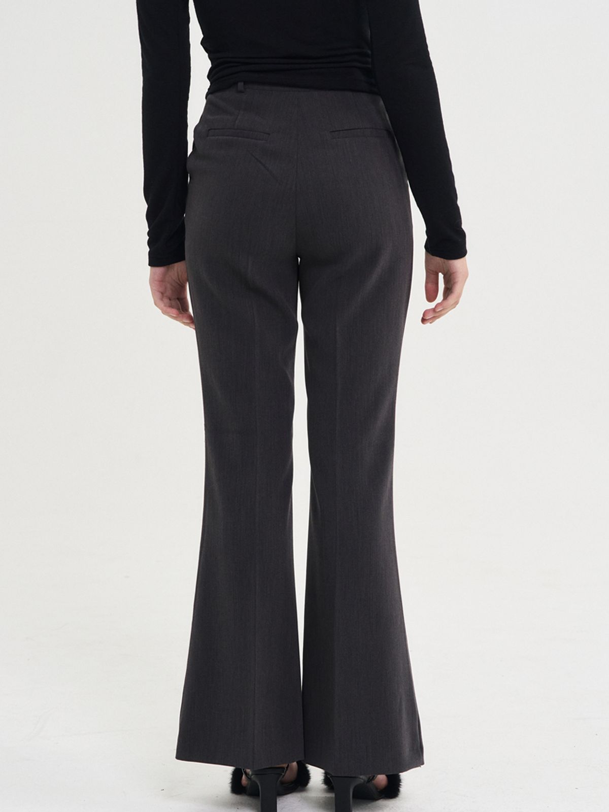 쏘리, 투 머치 러브(SORRY, TOO MUCH LOVE) My All-time Semi Boots Cut Pants_Charcoal