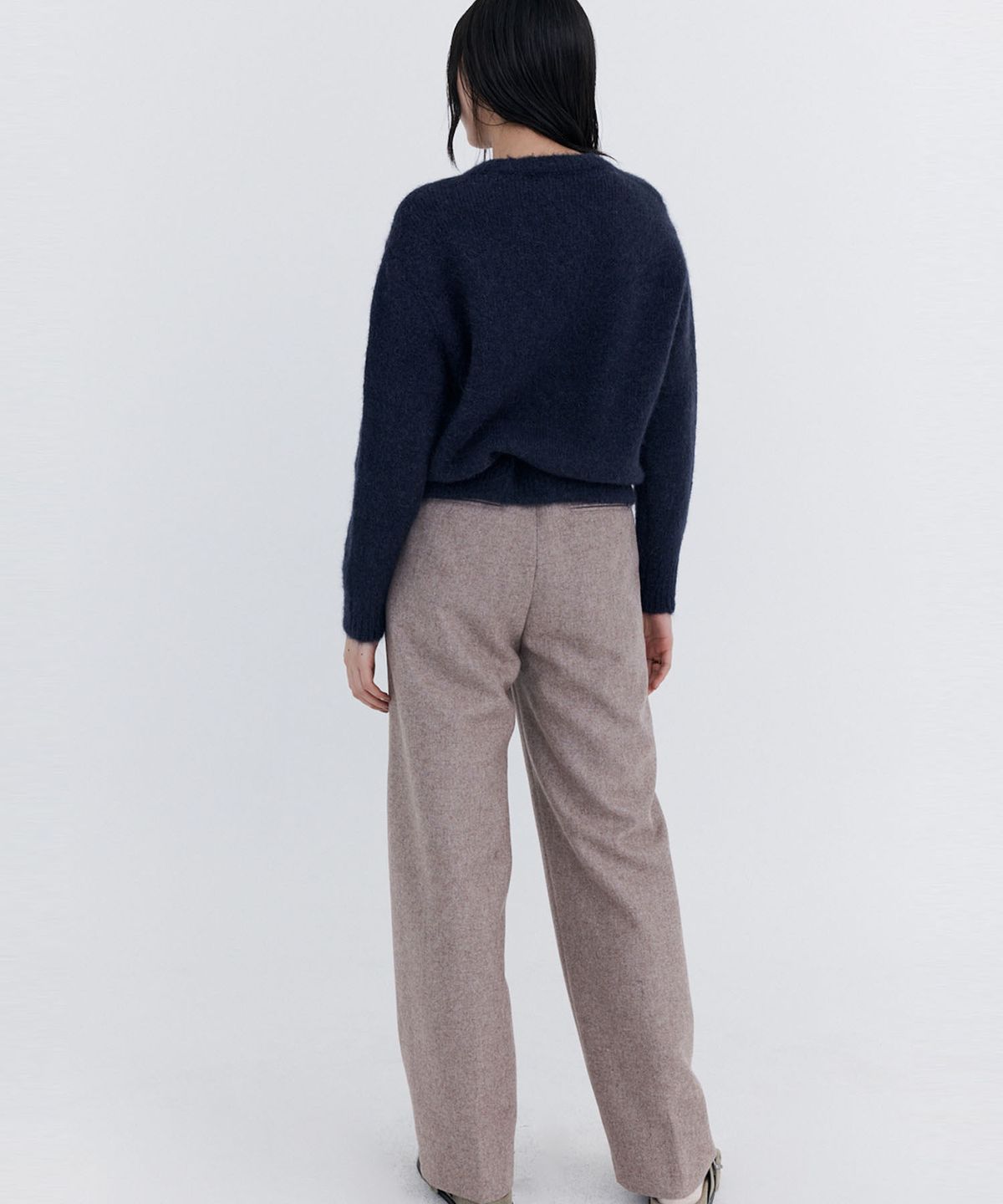 분더캄머(WNDERKAMMER) Alpaca Boucle Knit Pullover_Navy (알파카 부클 니트 풀오버_네이비)