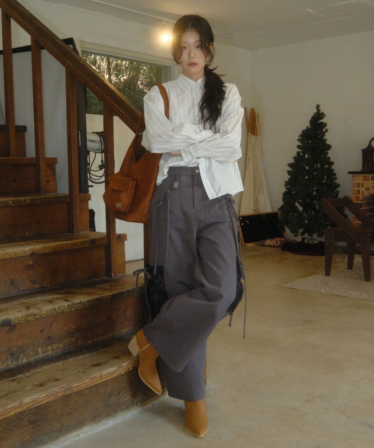 시월107(SIWL107) Ribbon Cotton Pants (Charcoal)