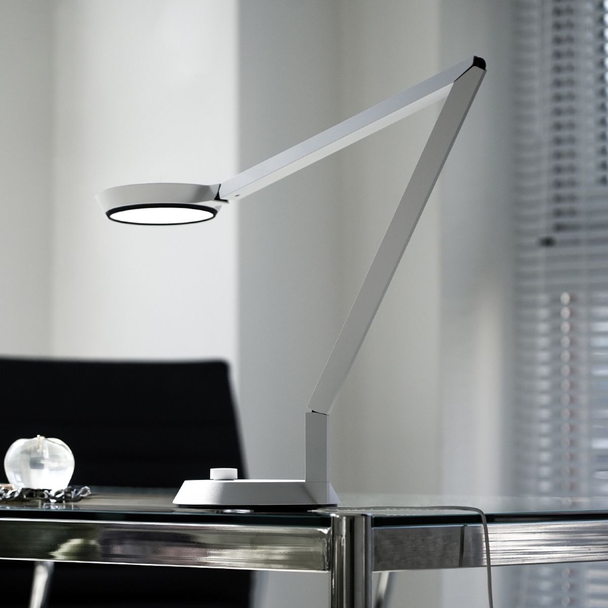루메나 조명(LUMENALIGHT) DESK ON LED 스탠드 [클라우드화이트]