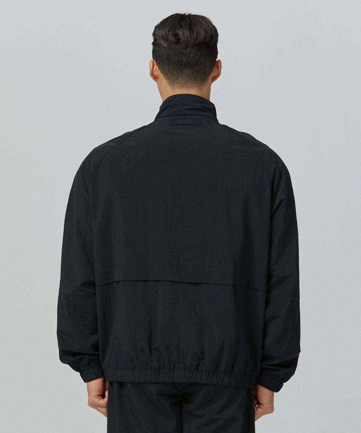 블랙몬스터핏(BLACK MONSTER FIT) 타스란 윈드 브레이커 자켓 (2color)/ BM231130-1