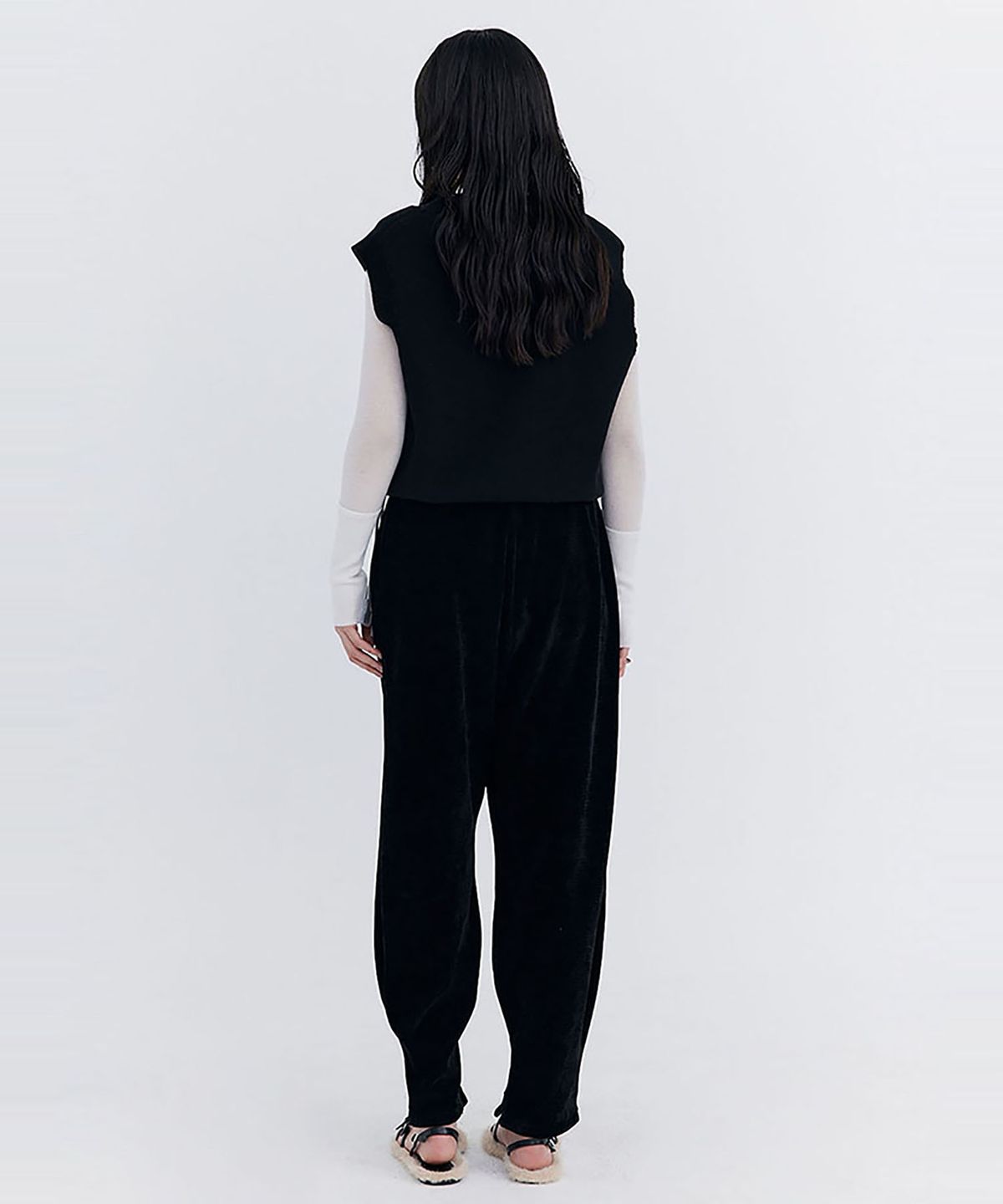 분더캄머(WNDERKAMMER) Damage Knit Vest_Black (데미지 니트 베스트_블랙)