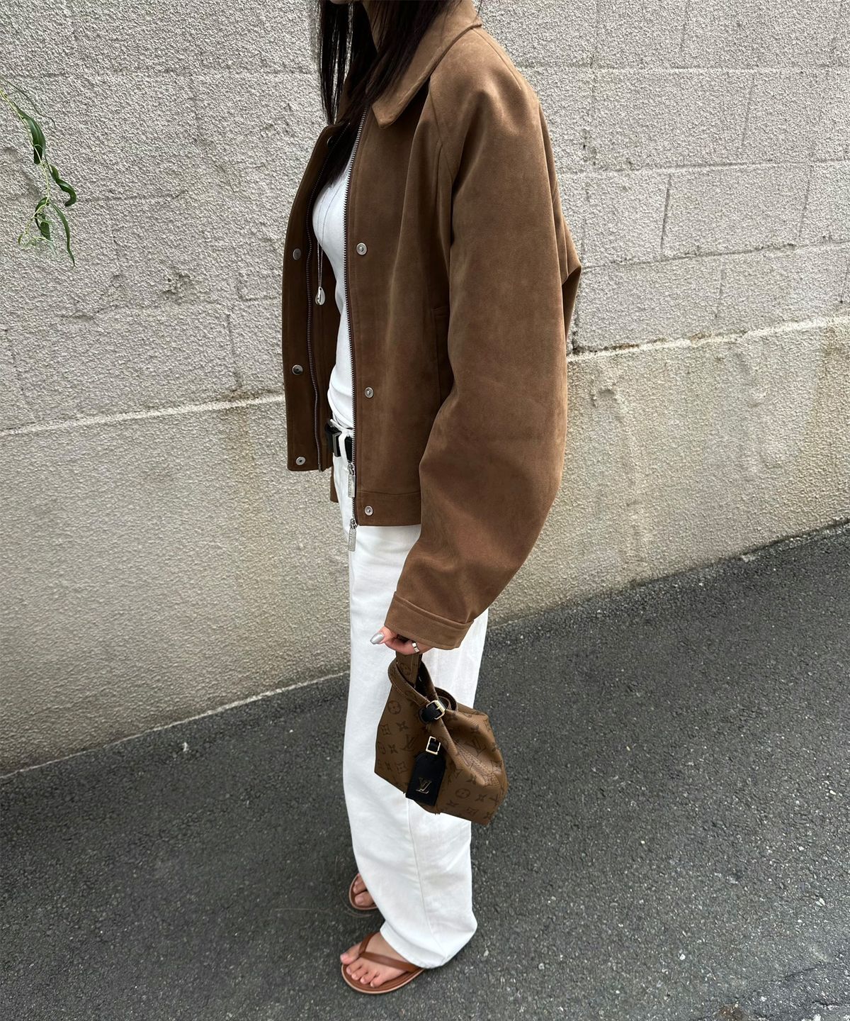 마조네(MA JOURNEE) SUEDE PLEATS BOMBER JACKET_CAMEL