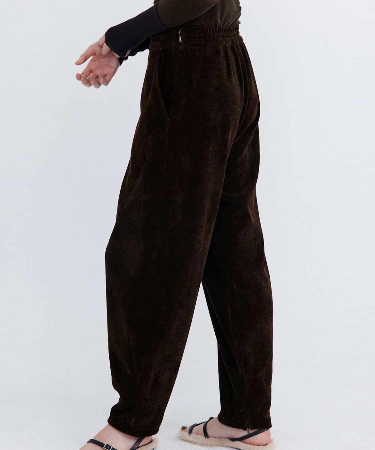 분더캄머(WNDERKAMMER) Corduroy Balloon Pants_Brown (코듀로이 벌룬 팬츠_브라운)