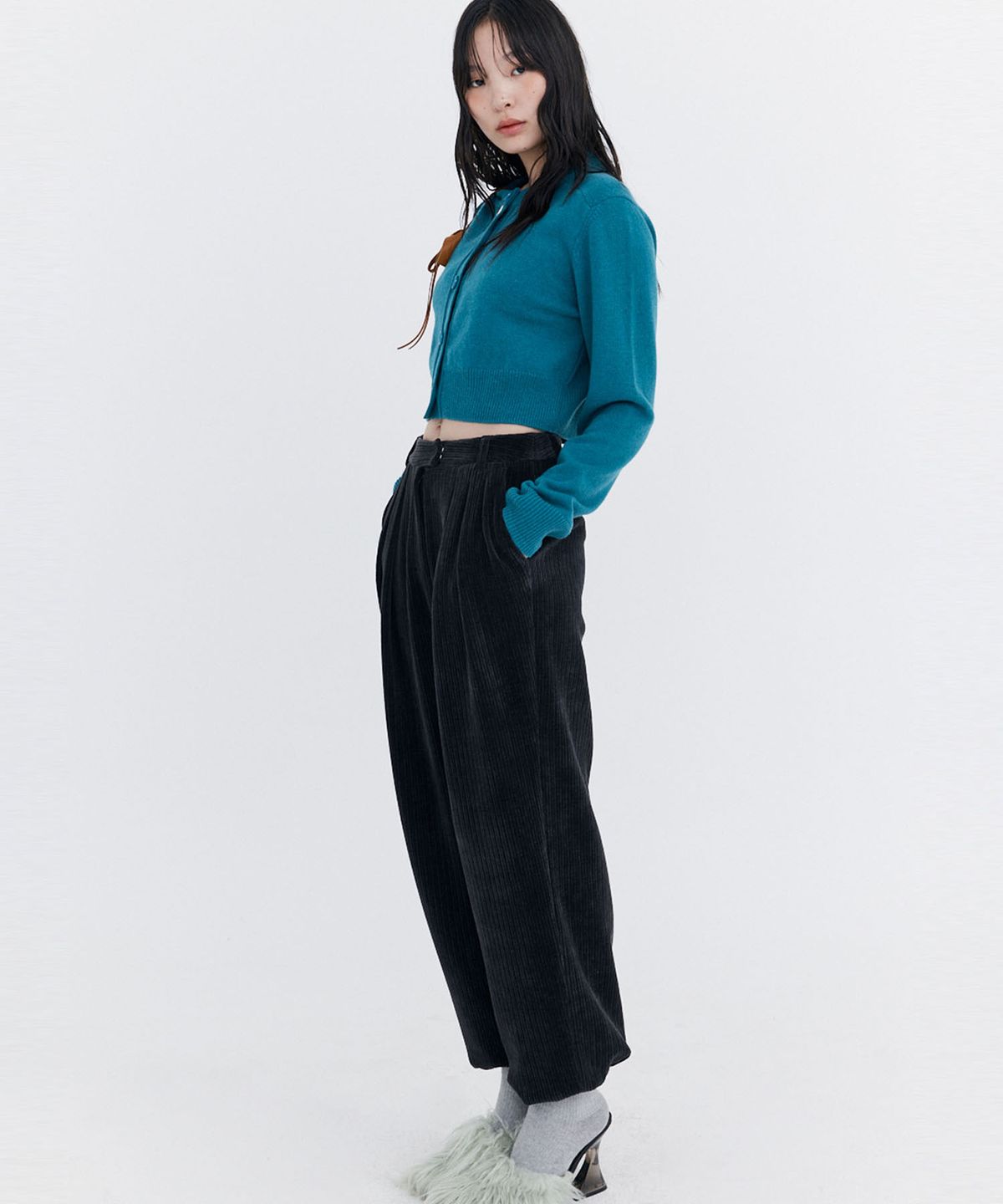 분더캄머(WNDERKAMMER) Corduroy Wide Pants_Charcoal (코듀로이 와이드 팬츠_차콜)