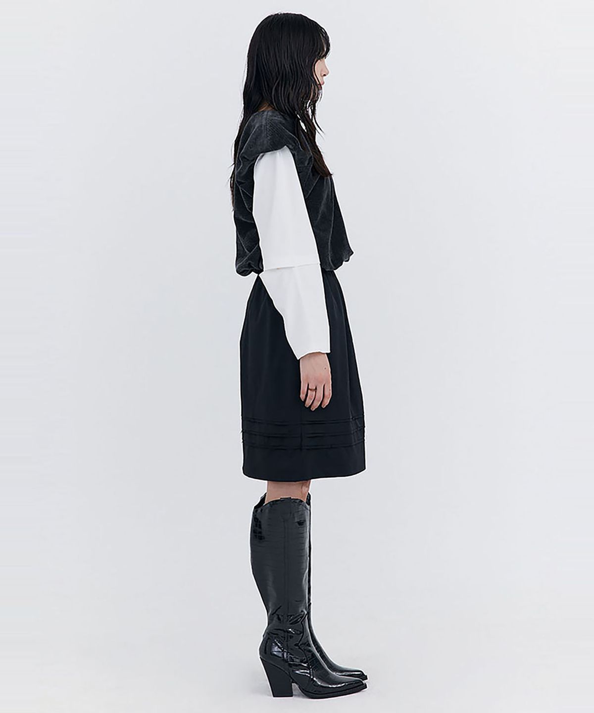 분더캄머(WNDERKAMMER) Corduroy Balloon Vest_Charcoal (코듀로이 벌룬 베스트_차콜)