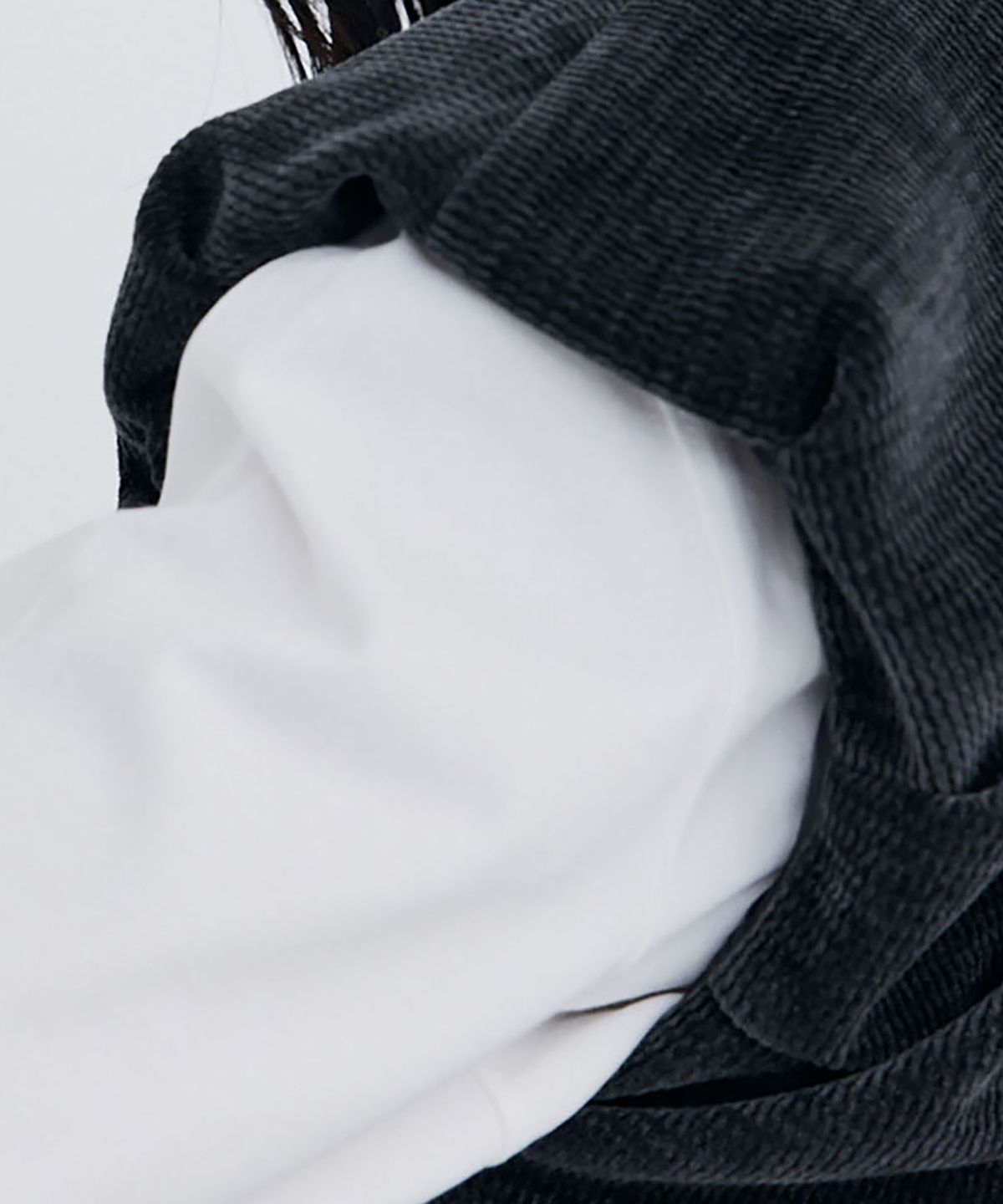 분더캄머(WNDERKAMMER) Corduroy Balloon Vest_Charcoal (코듀로이 벌룬 베스트_차콜)