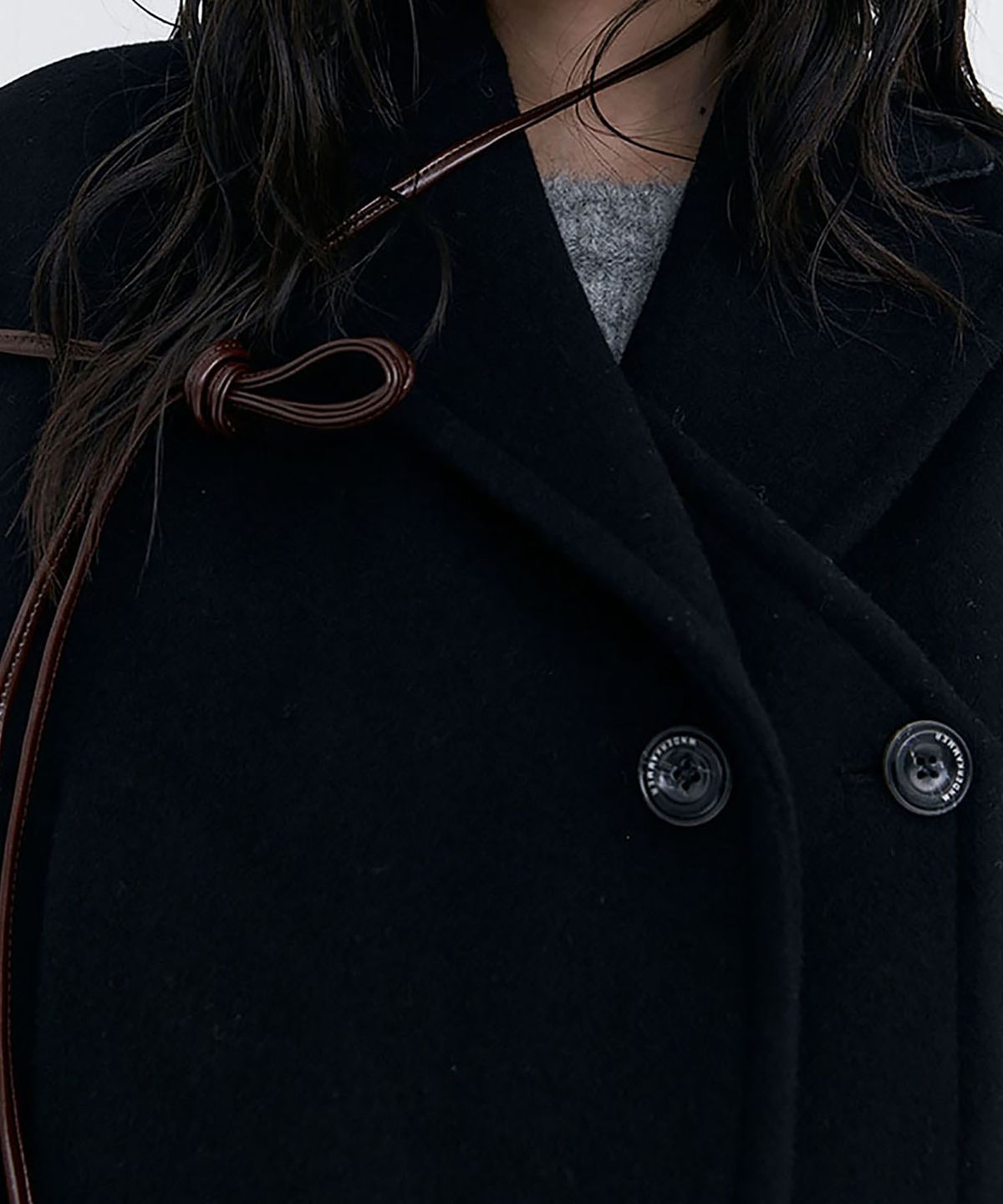 분더캄머(WNDERKAMMER) Wool Half Coat_Black (울 하프 코트_블랙)